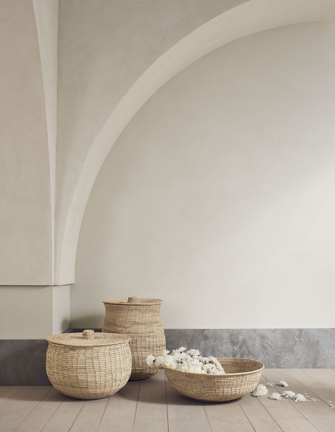 Košík TULIP s palmovými listy