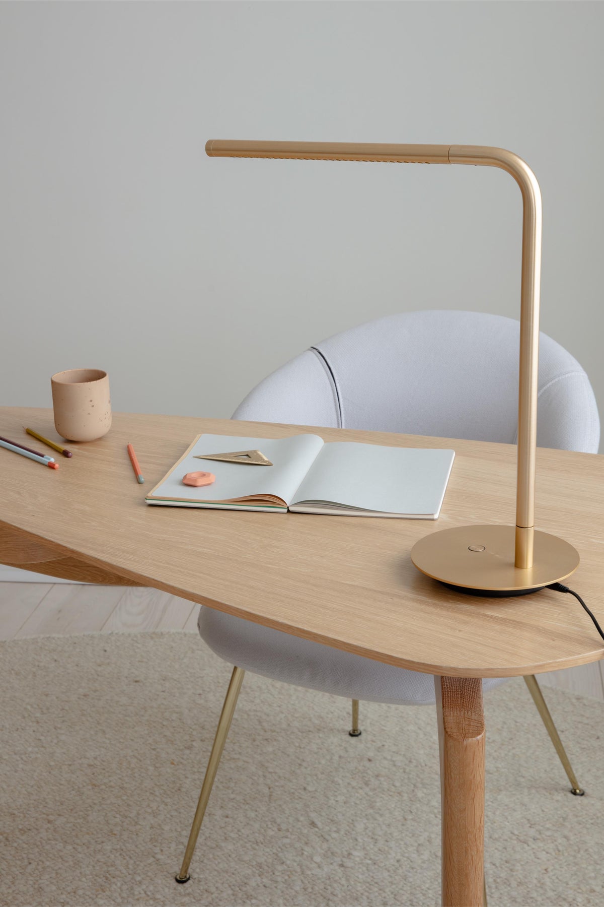 Gold OMNI Table Lamp