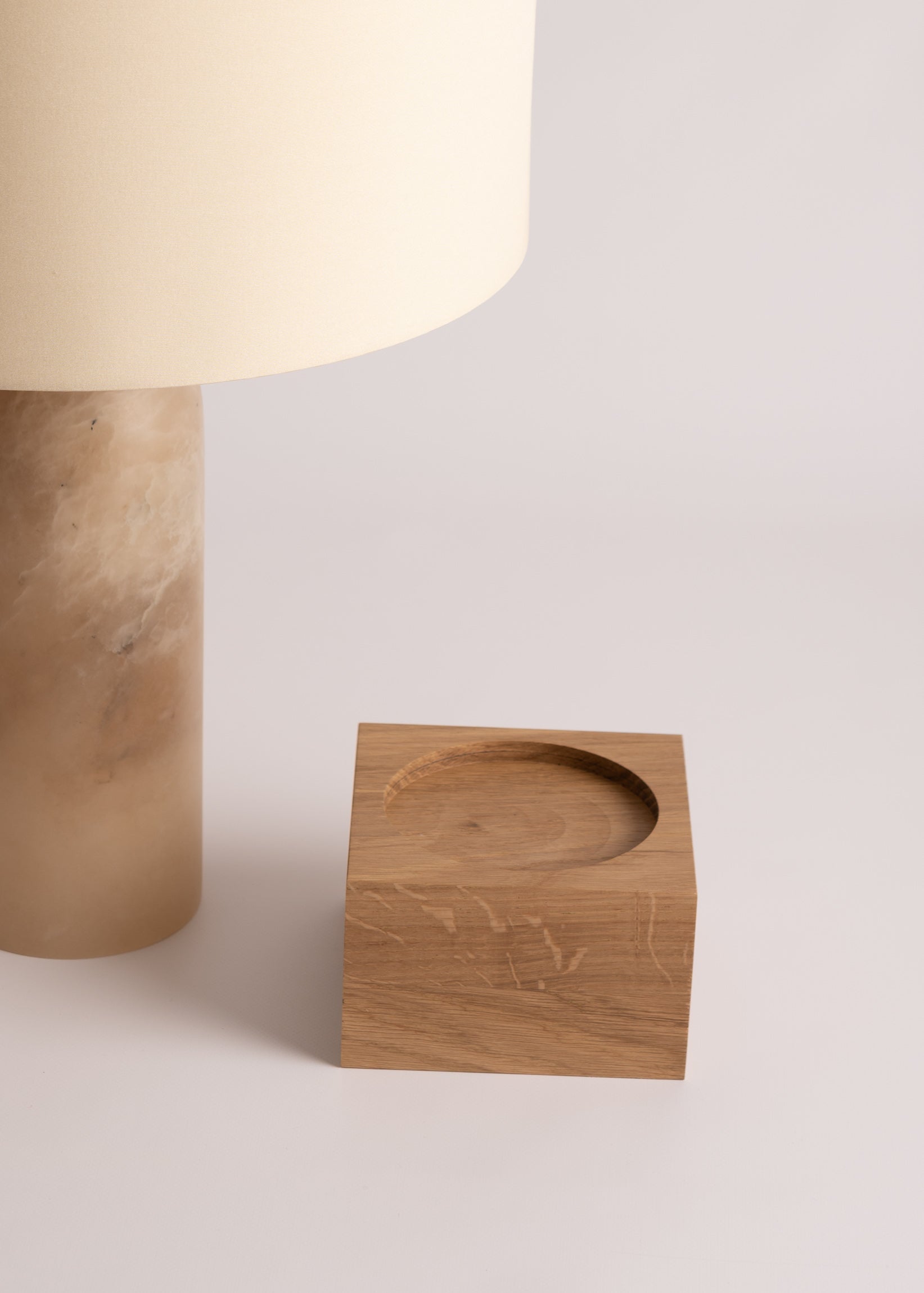 PURA KELO Table Lamp Dark Beige Alabaster