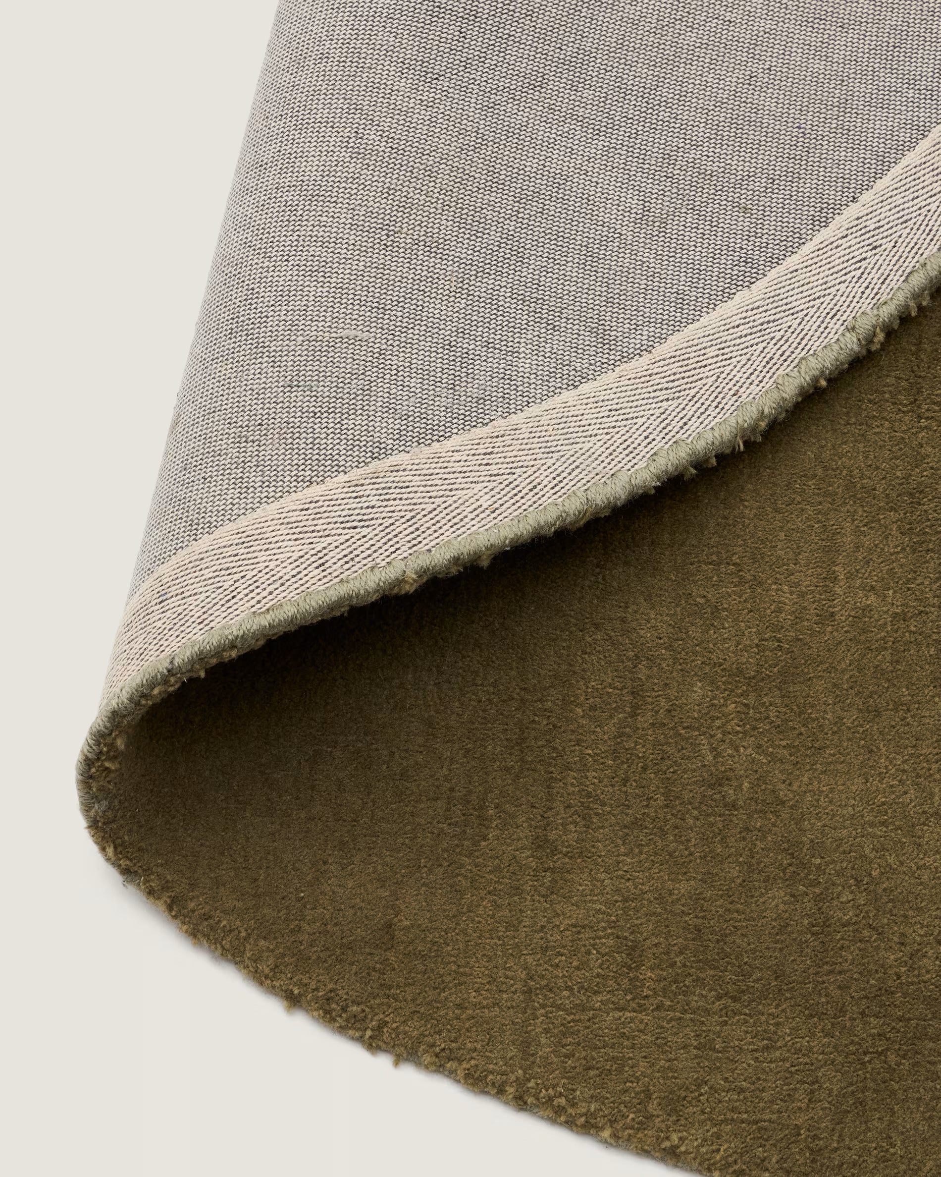 Kulatý koberec EMPURIES zelený