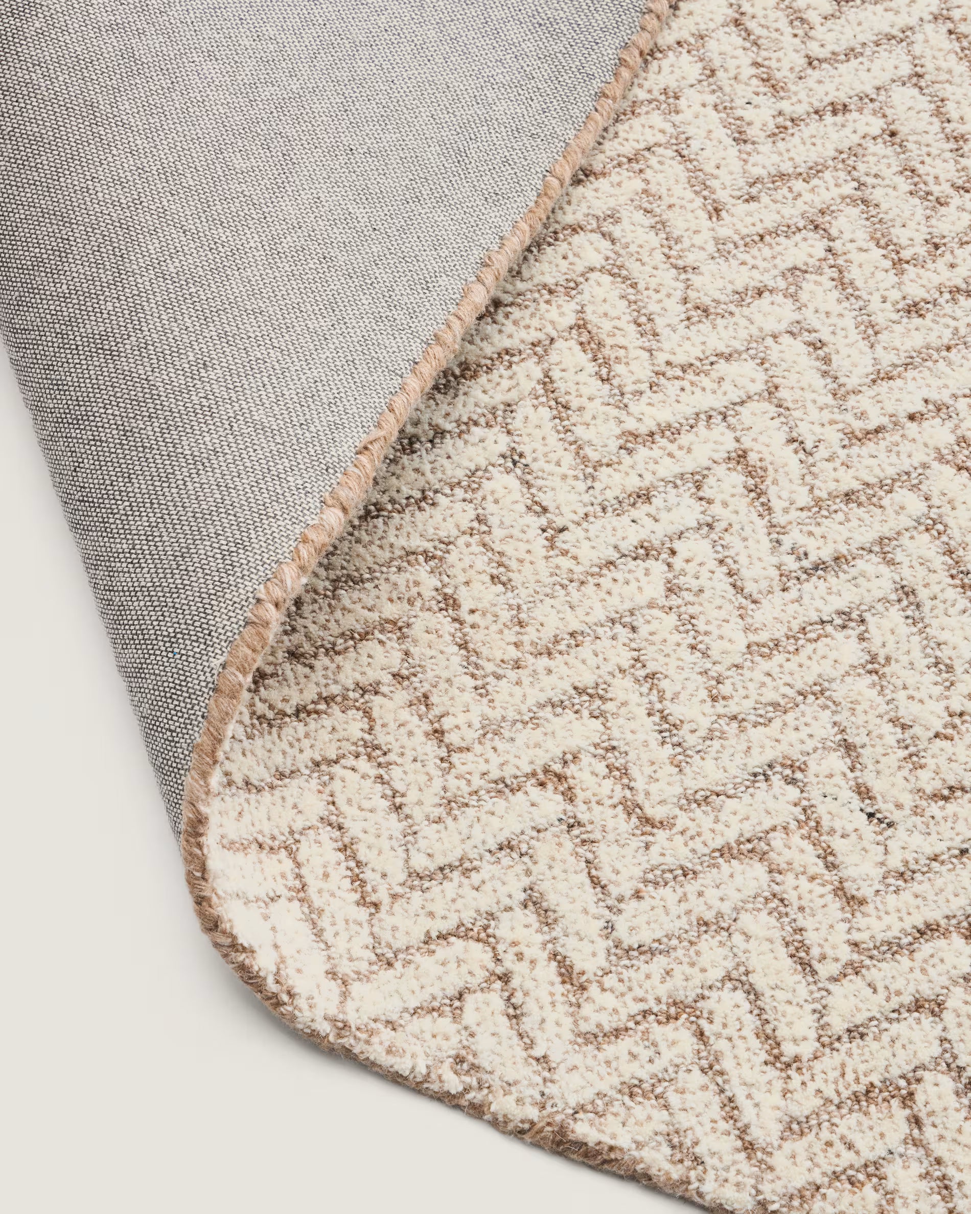 CALIRA beige rug