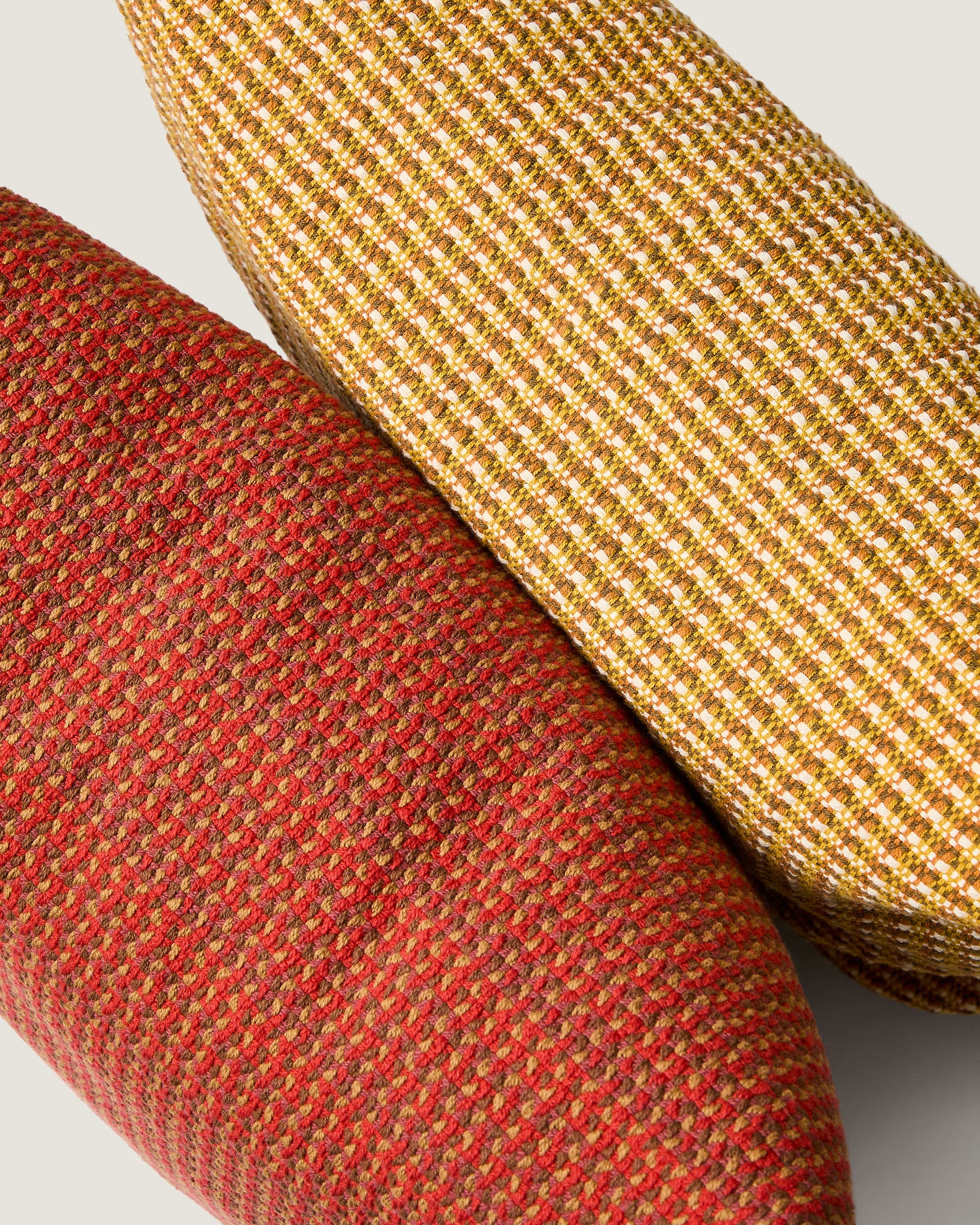 Povlak na polštář NUVAL červený