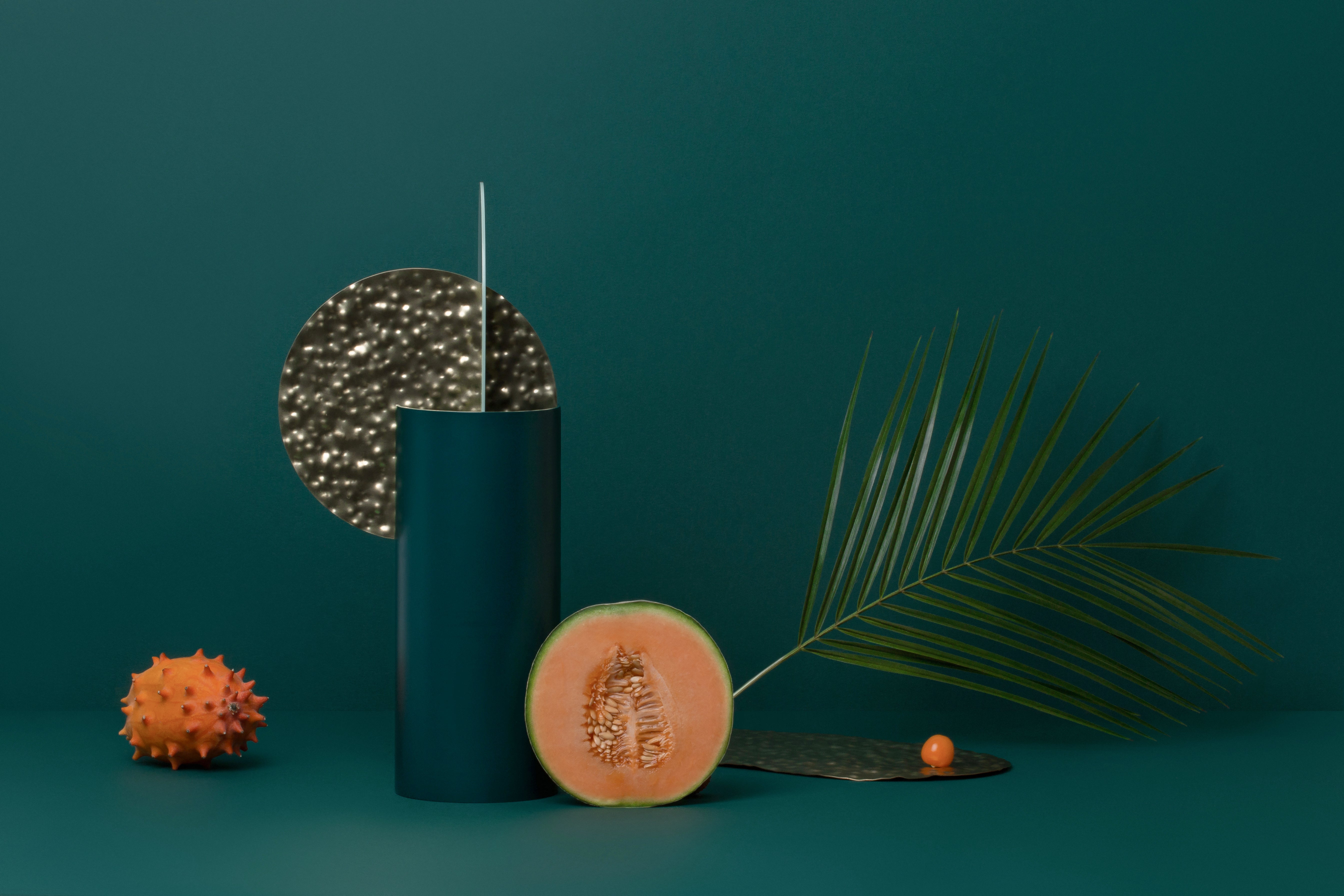 Váza YERMILOV - ČÍSLOVANÁ EDICE zelená s mosazným detailem