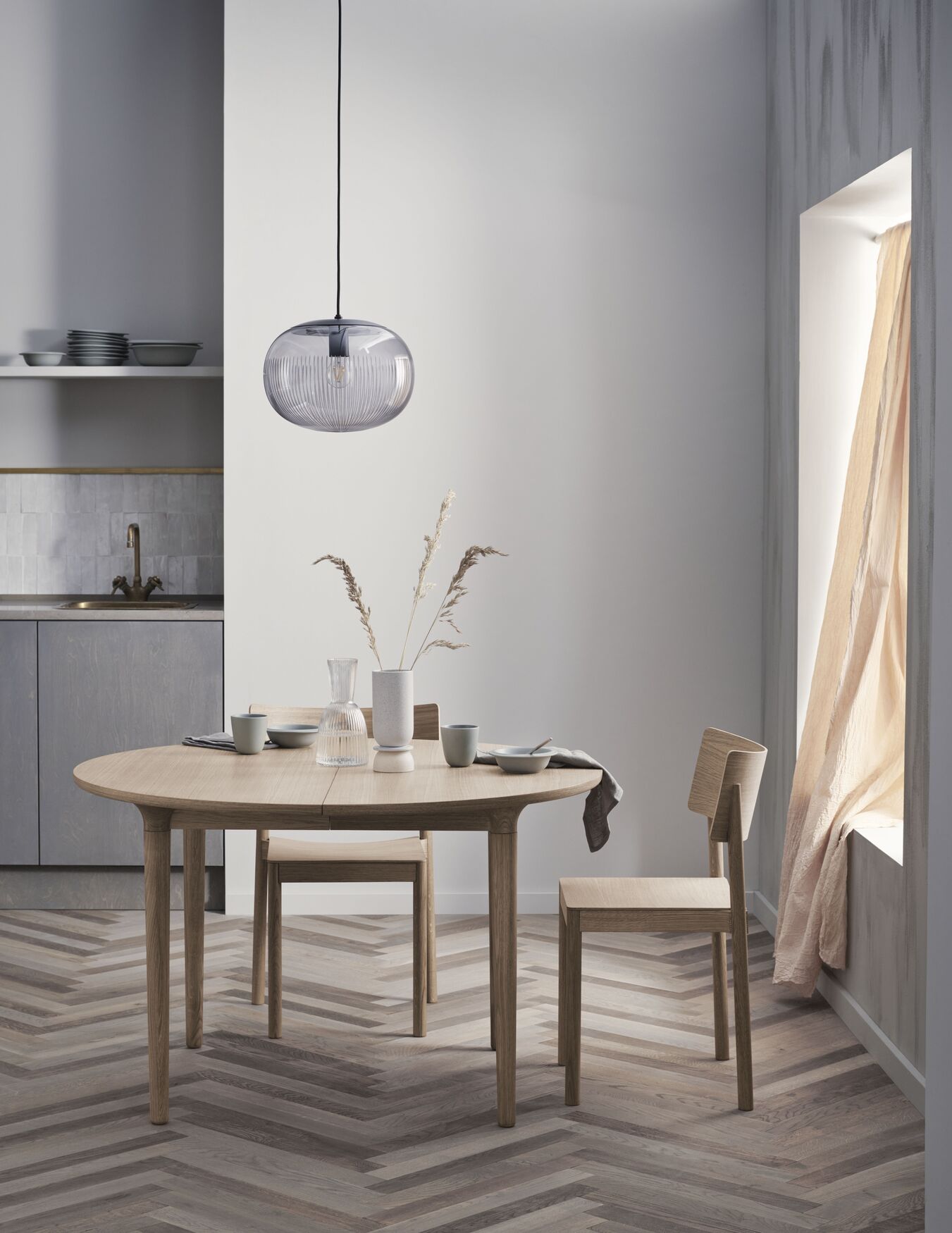 Stůl YACHT z dubového dřeva