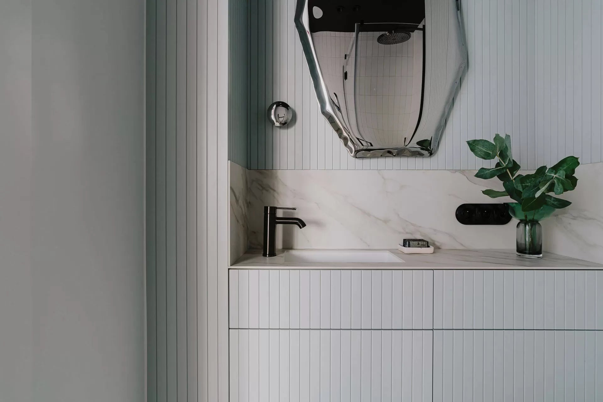 TAFLA C Mirror transitions jadeite