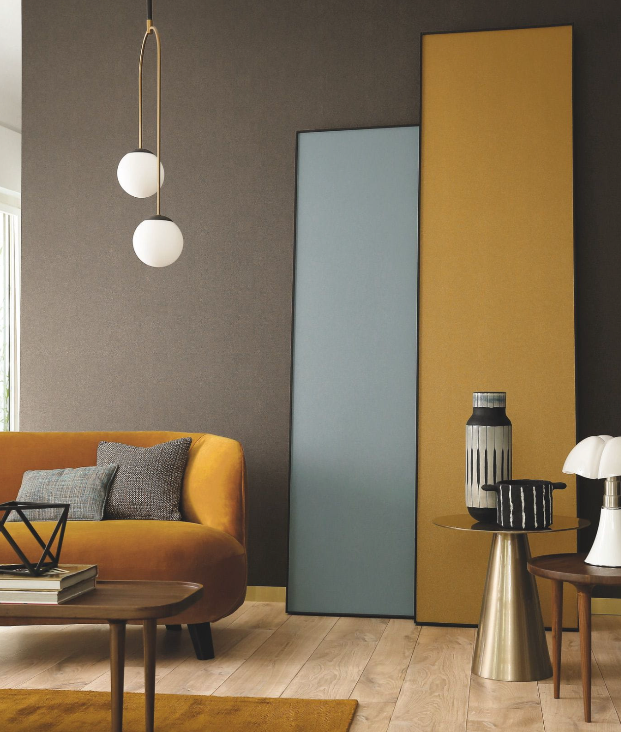 Tapeta se strukturou napodobující plátno ALEPH - NOIR/OR tmavě hnědá