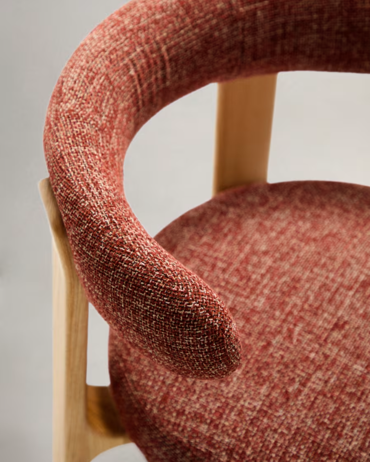 Židle GRANITE červený šenil s jasanovou základnou