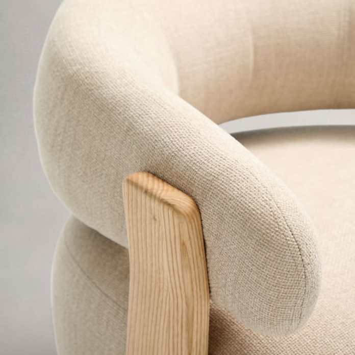 GRANITE armchair in beige chenille with an ash base