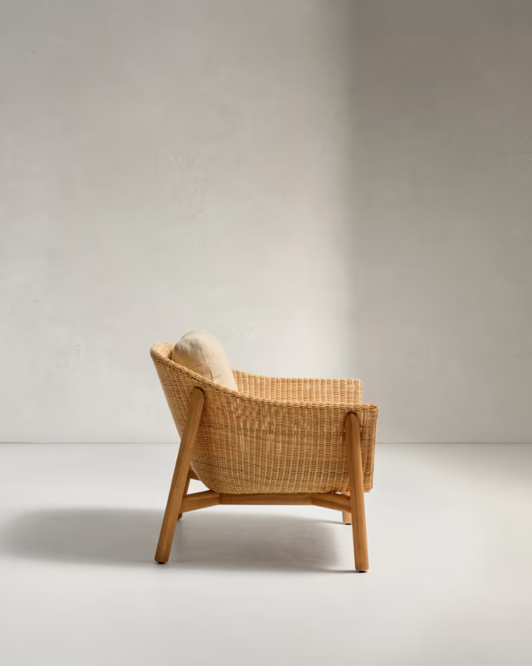 Galea outer chair. Teke wood with rattan seat
