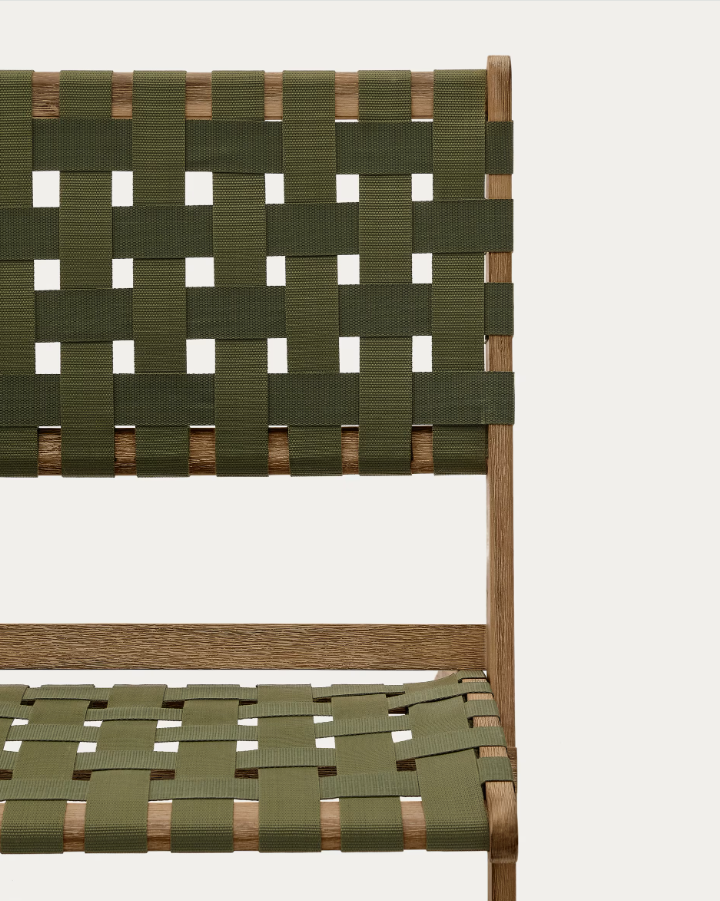 Skládací zahradní křeslo CHABELI z akáciového masivu se zeleným povrchem