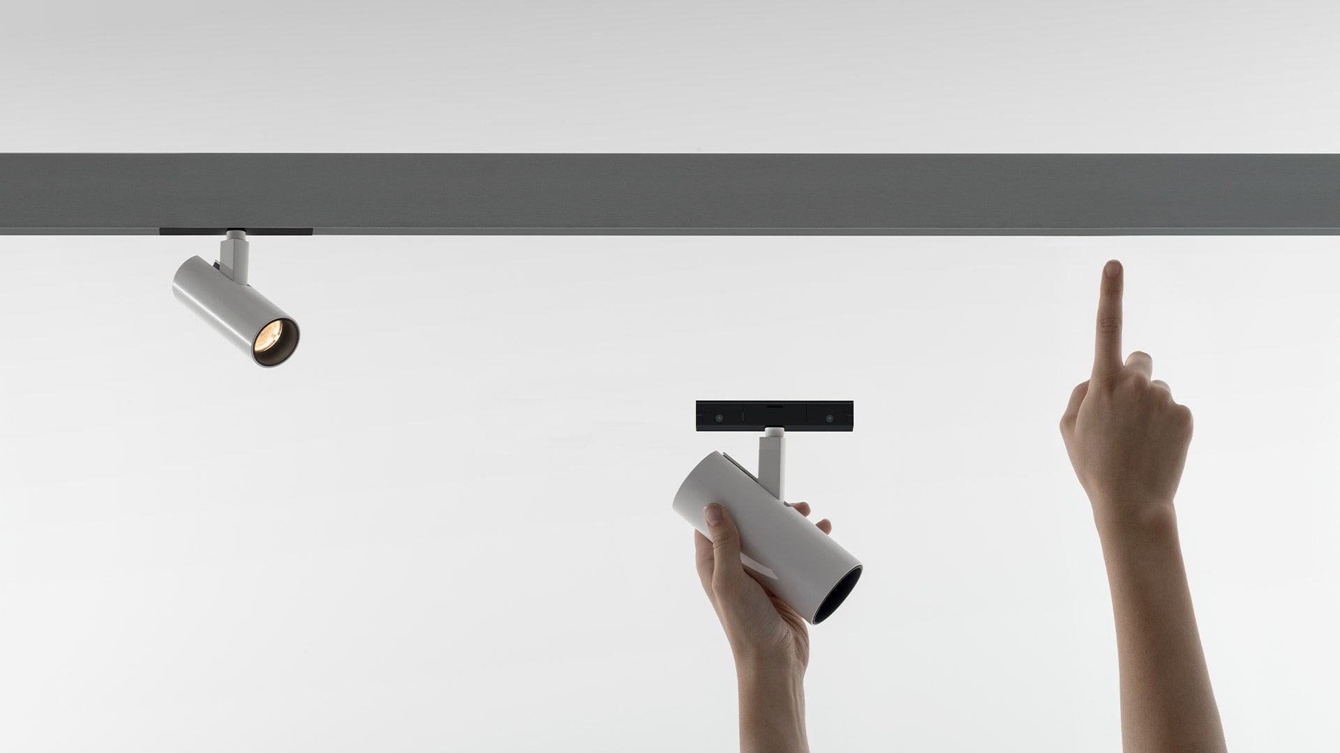 Bílý šynoprzewod ARTEMIDE A.24