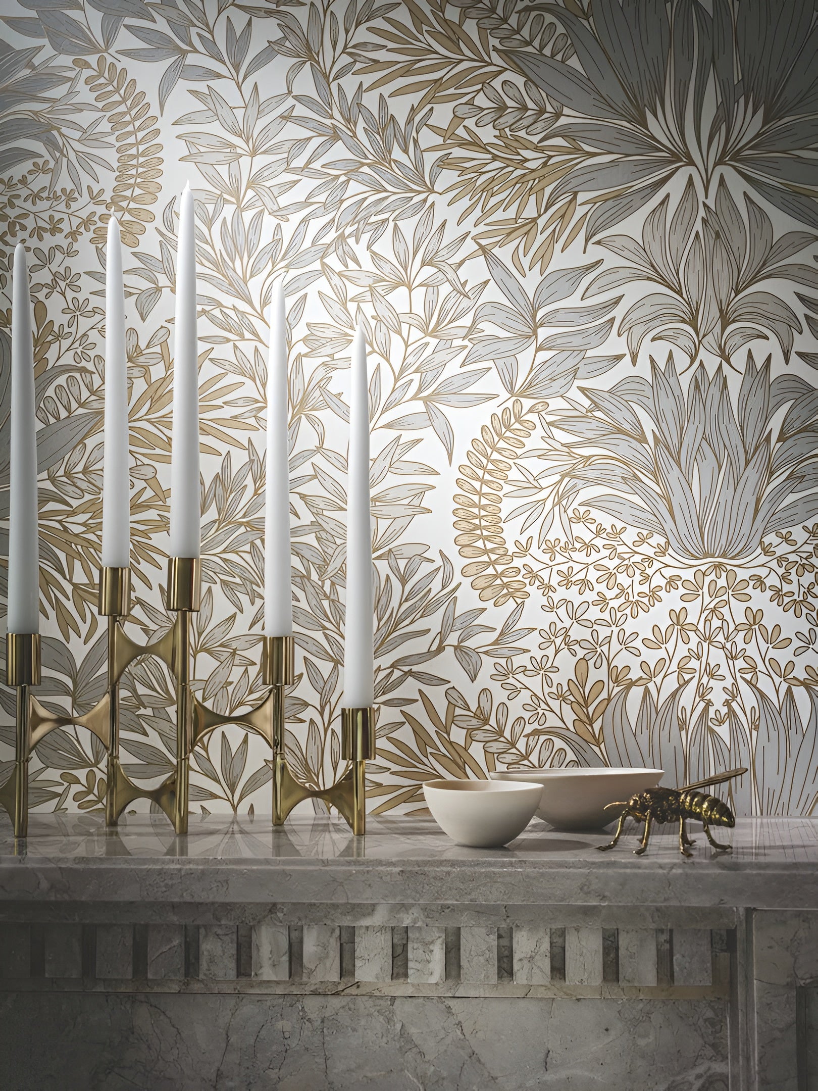 CHARDON wallpaper with plant motif - COGNAC/NUDE cognac brown with beige