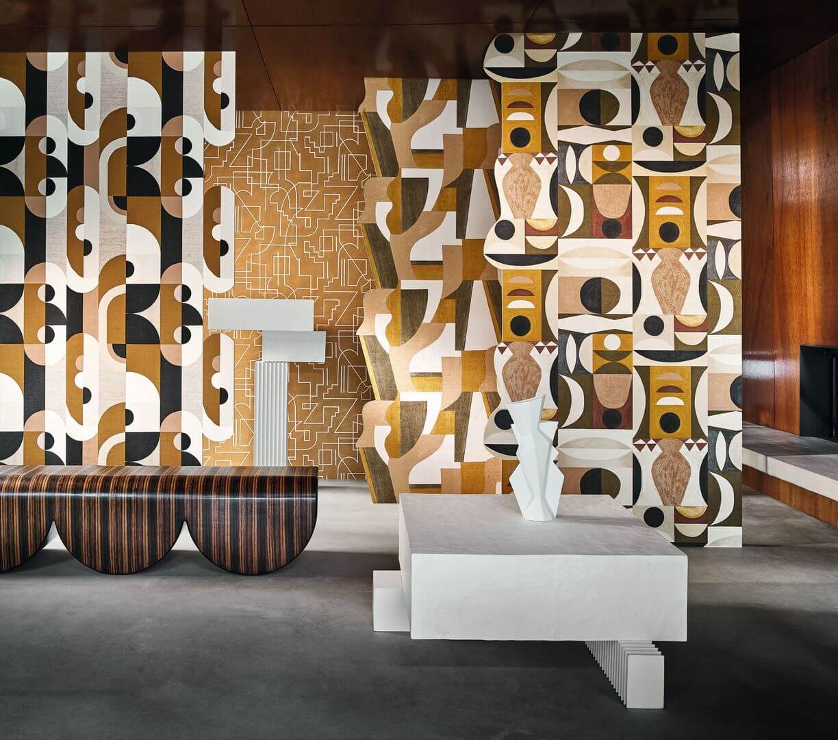 Structural wallpaper with a geometric pattern ALEXANDER - CAMEL brown