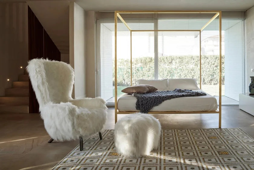 Křeslo GUELFO FUR bílé