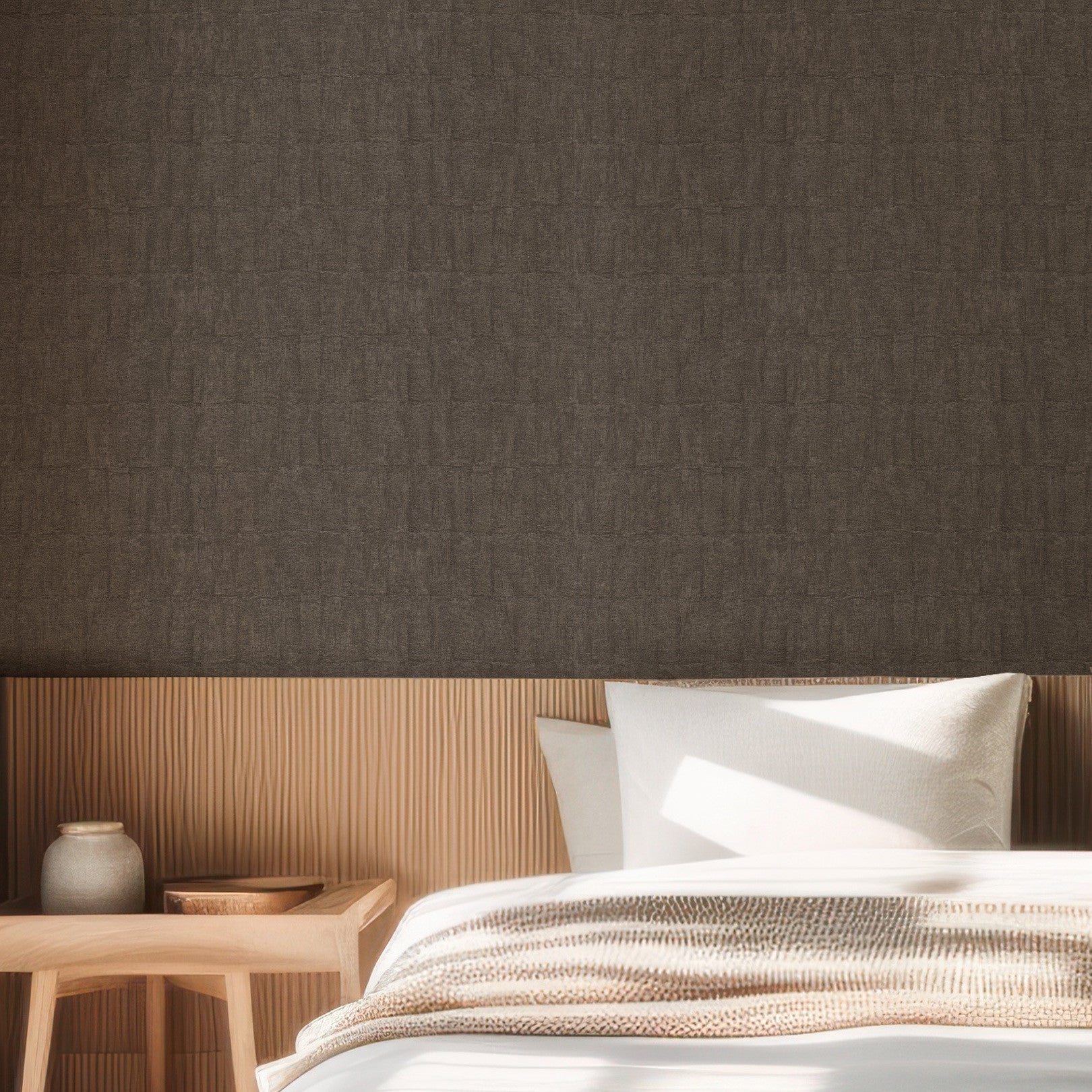 Tapeta se strukturou napodobující hlínu BIZEN - ANTRACIT antracitový