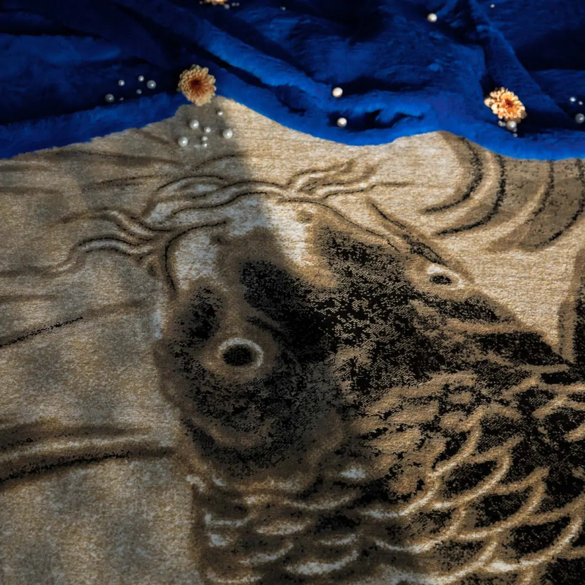 Dywan LEGEND OF KOI CARPET beżowoszary