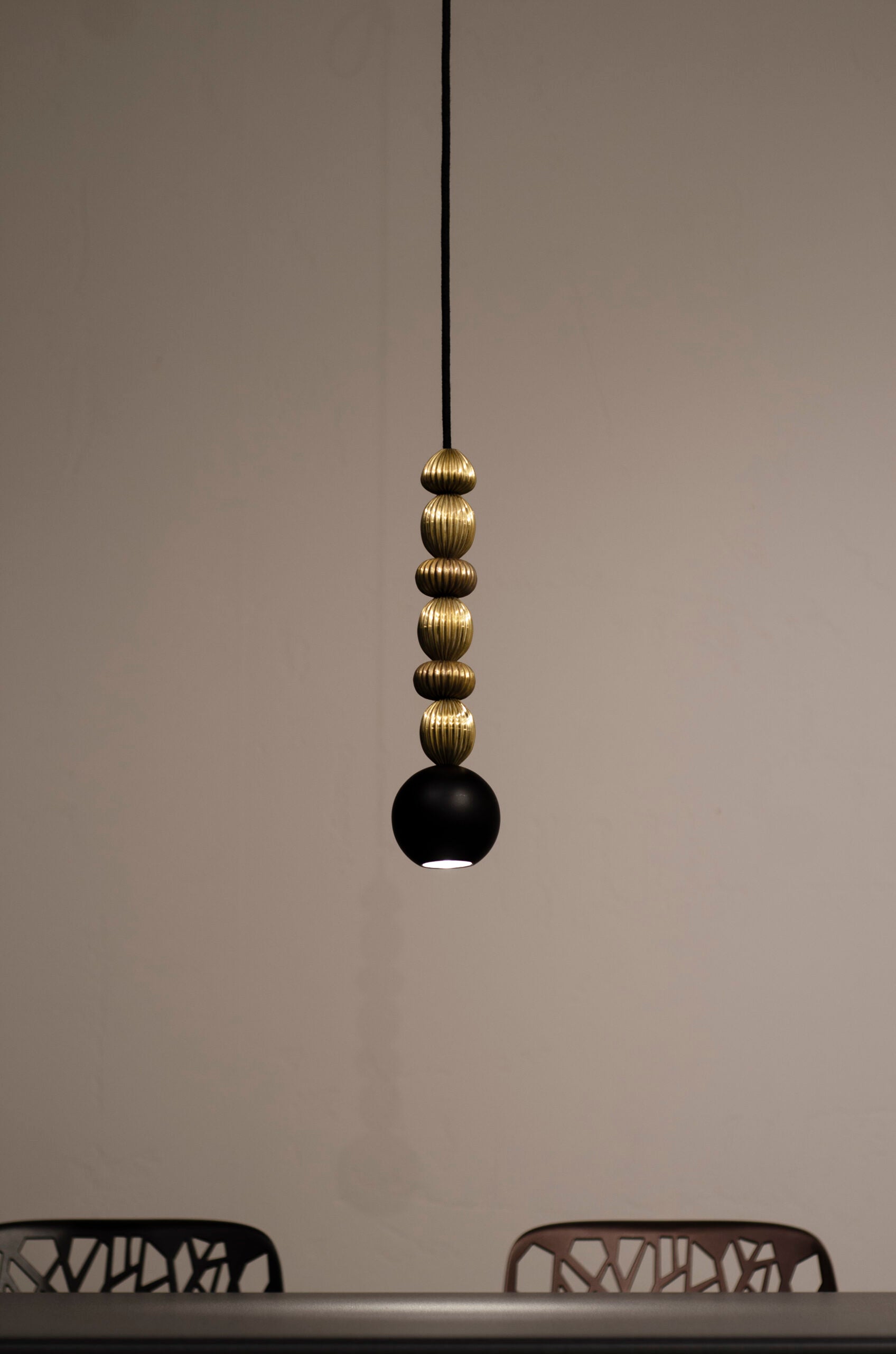 Lampa wisząca BOLA QUEEN mosiężny