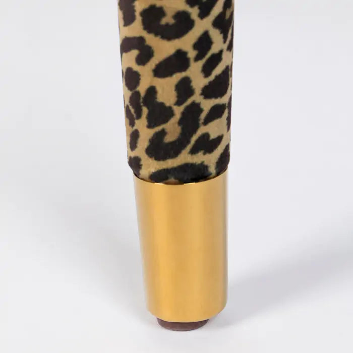 Claw out leopard chair