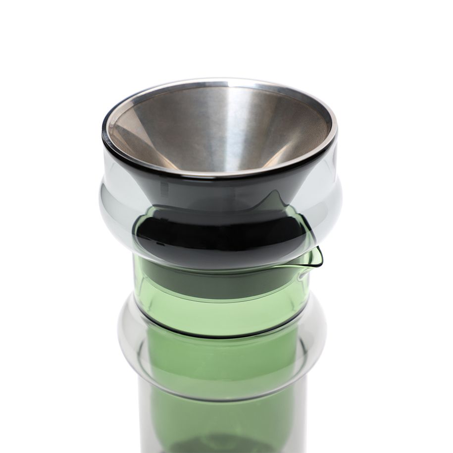 Carafe with bump filter green glass