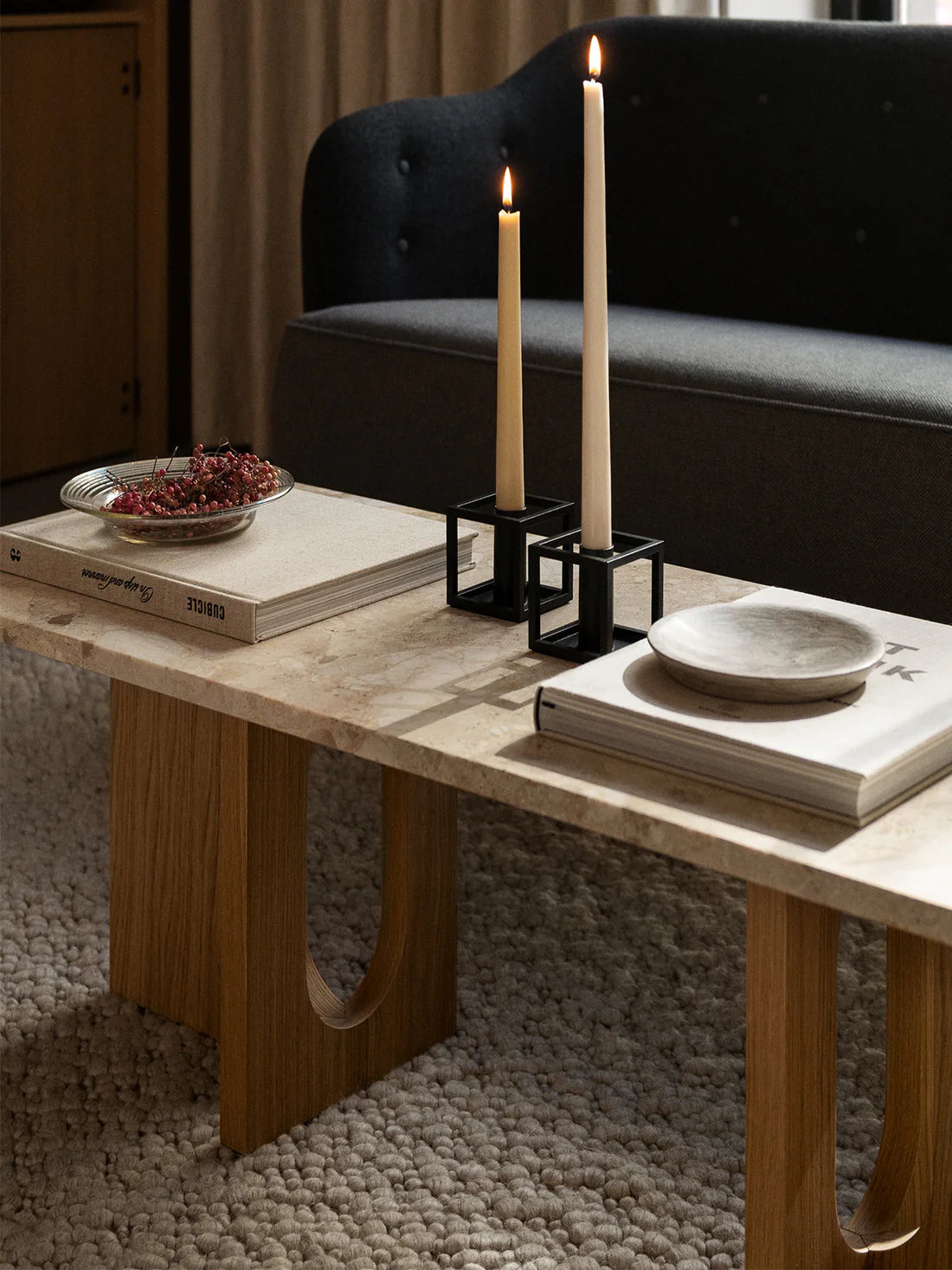 KUBUS Black Candle Holder