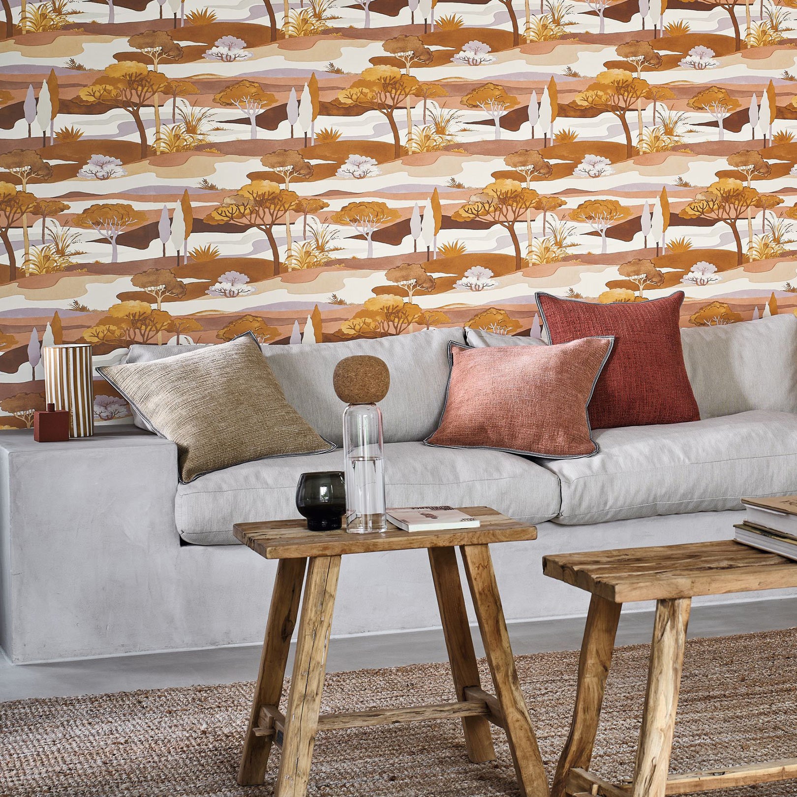 Tapeta s krajinou a rostlinným motivem CAP FERRET - OCRE/NUDE oranžová s béžovou