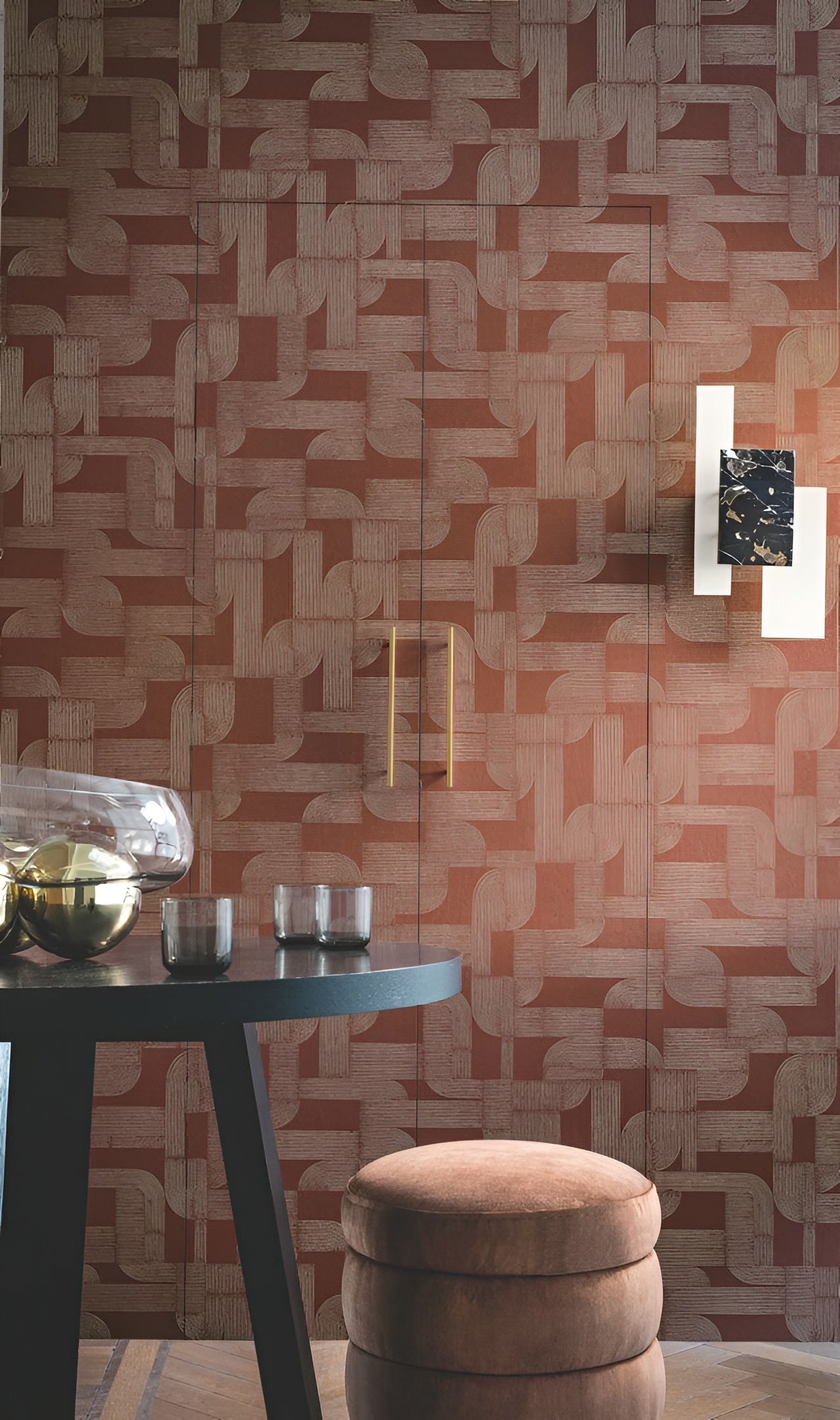 HECTOR geometric pattern wallpaper - TERRACOTTA/GOLD terracotta with gold