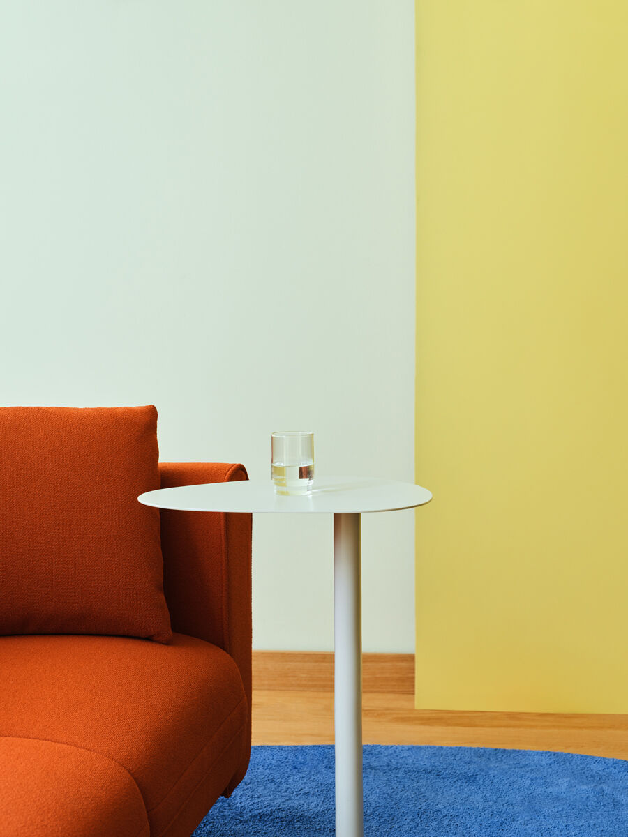 Kovový konferenční stolek CELO