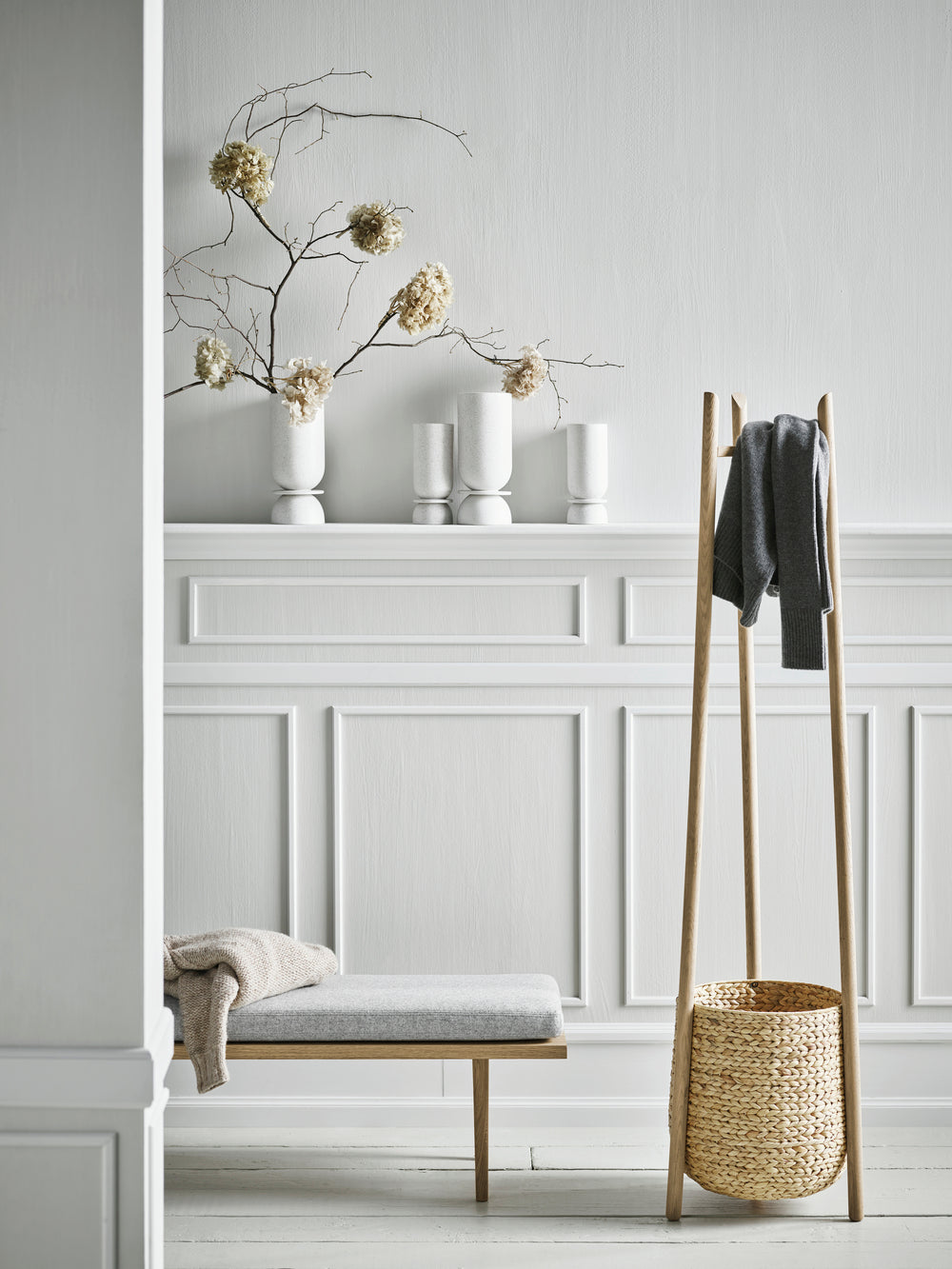 Hanger COCOON dub mydlový