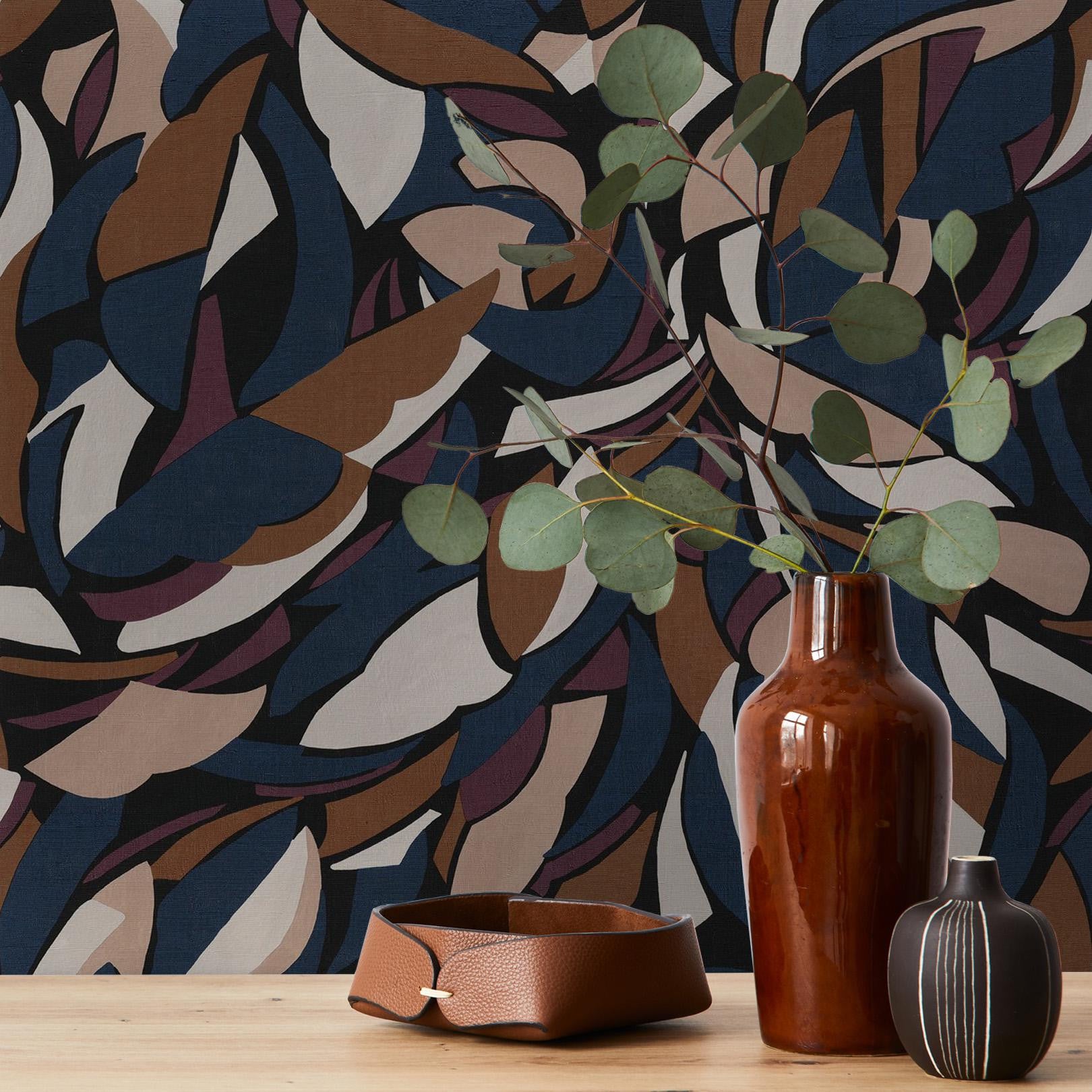 Structural wallpaper with an abstract geometric pattern COLLAGE - NOIR/BLUSH black with navy