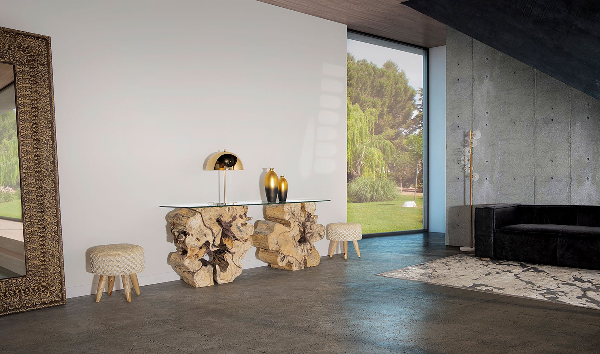 BEYNEU Console Tropical Wood with Glass Top