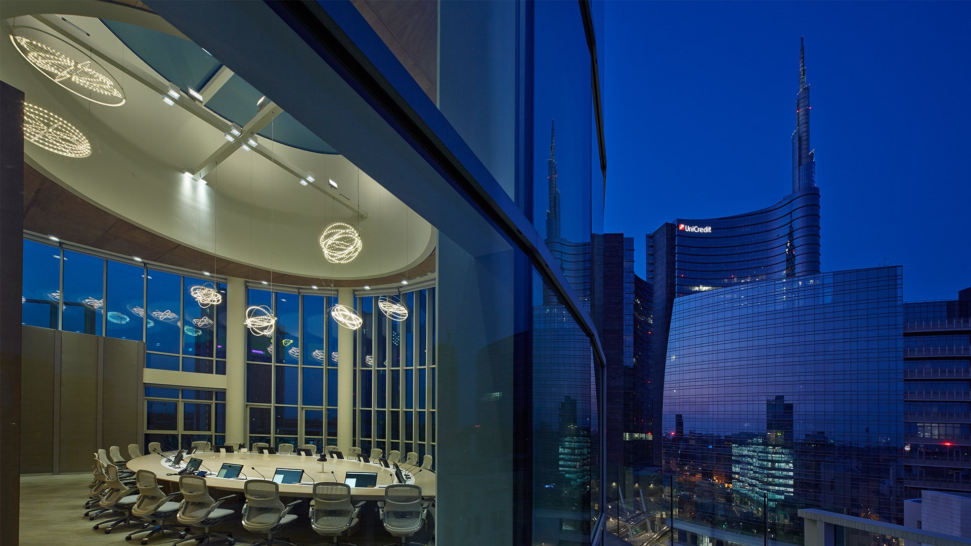 COPERNICO Aluminum Pendant Lamp