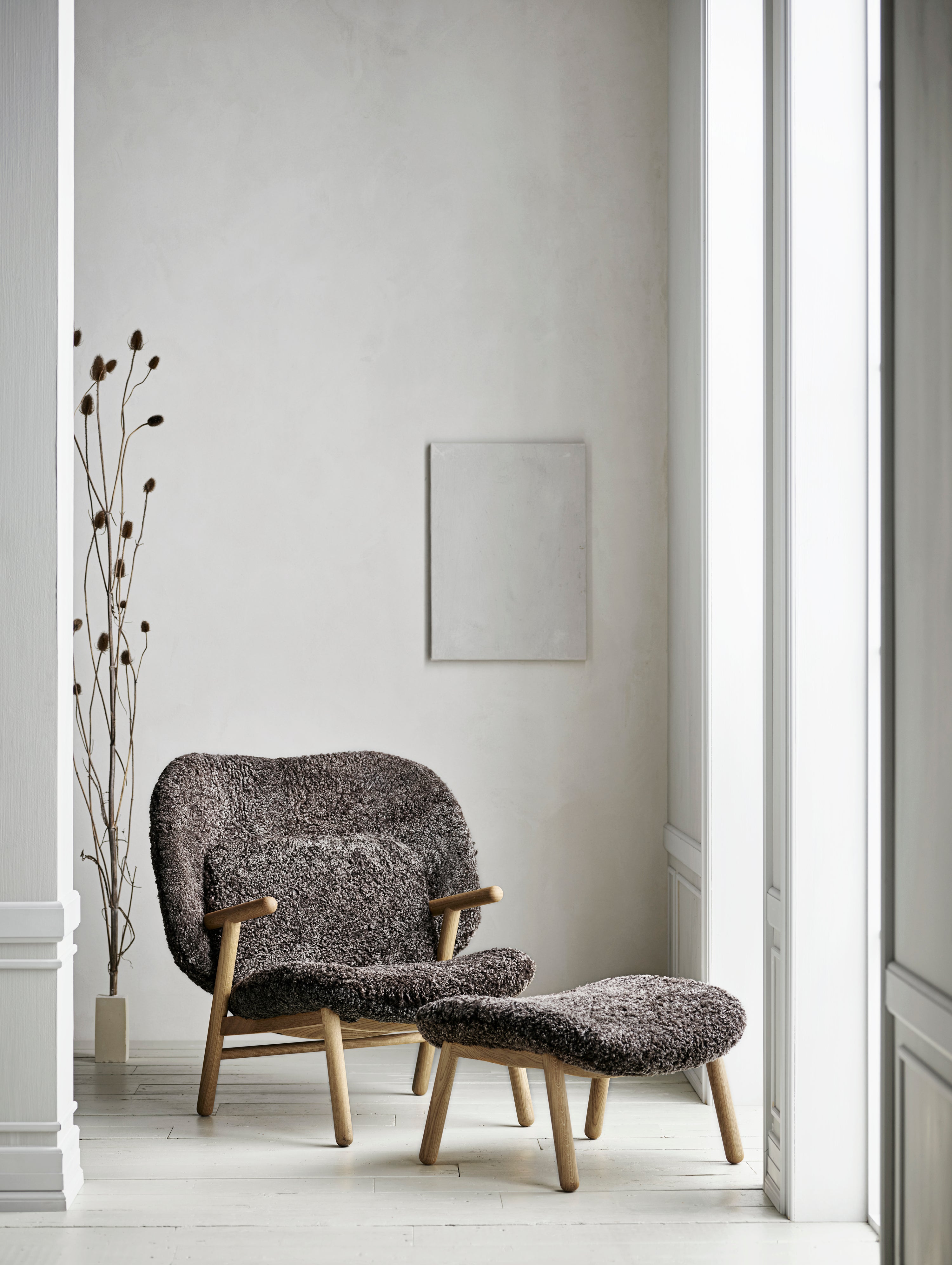 Chair with headboard COSH base made of bleached oak wood