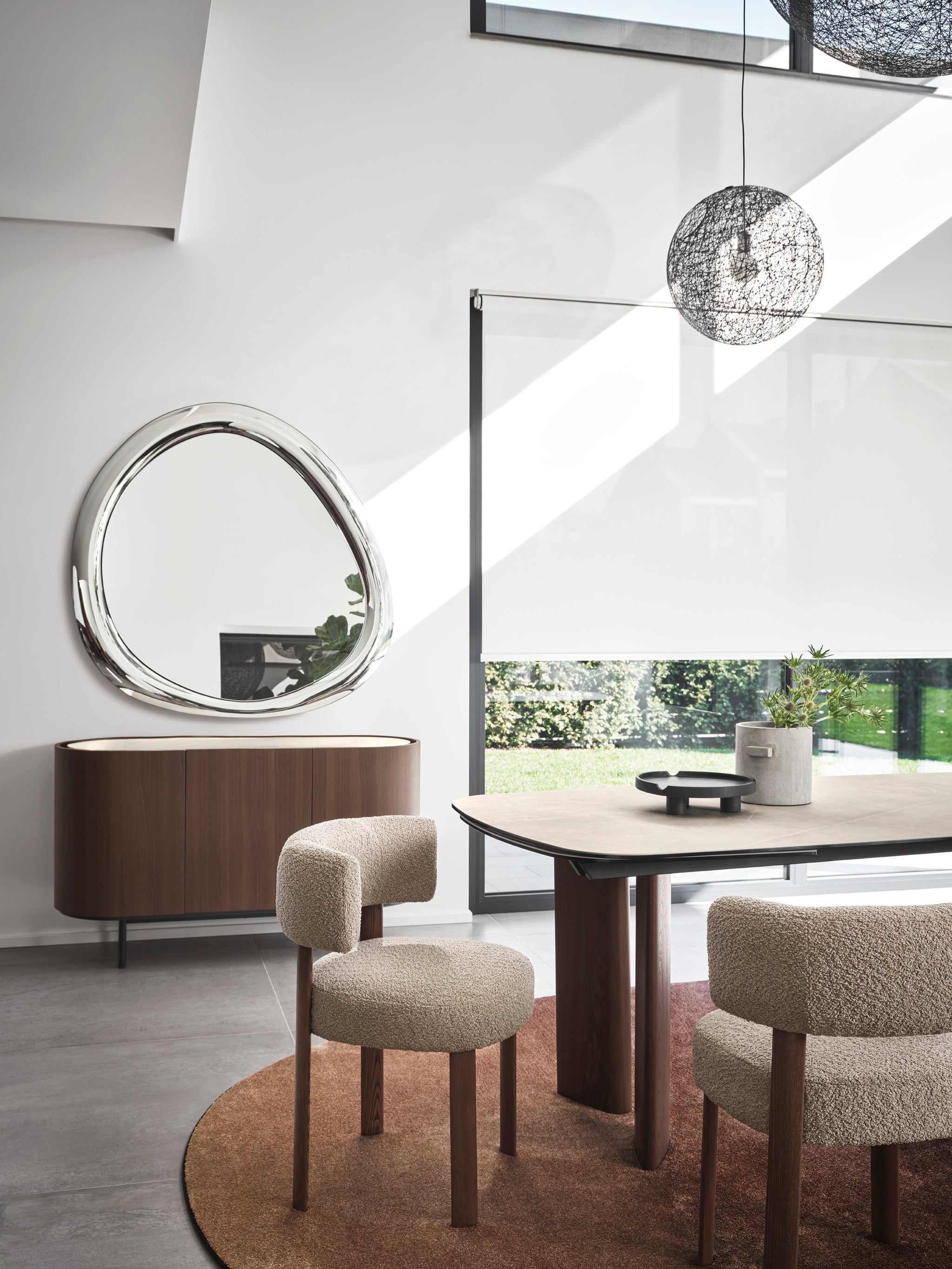 Ovalné zrcadlo AURA hnědé sklo