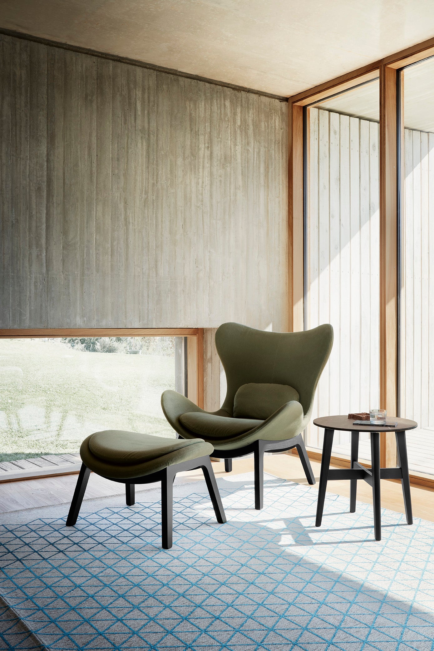 Upholstered LAZY Footrest with Black Wooden Base