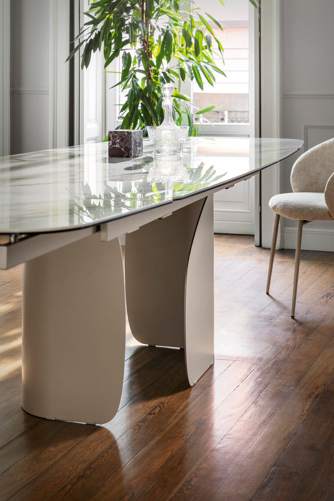 Rozkládací stůl TWINS s béžovou deskou a béžovým podstavcem