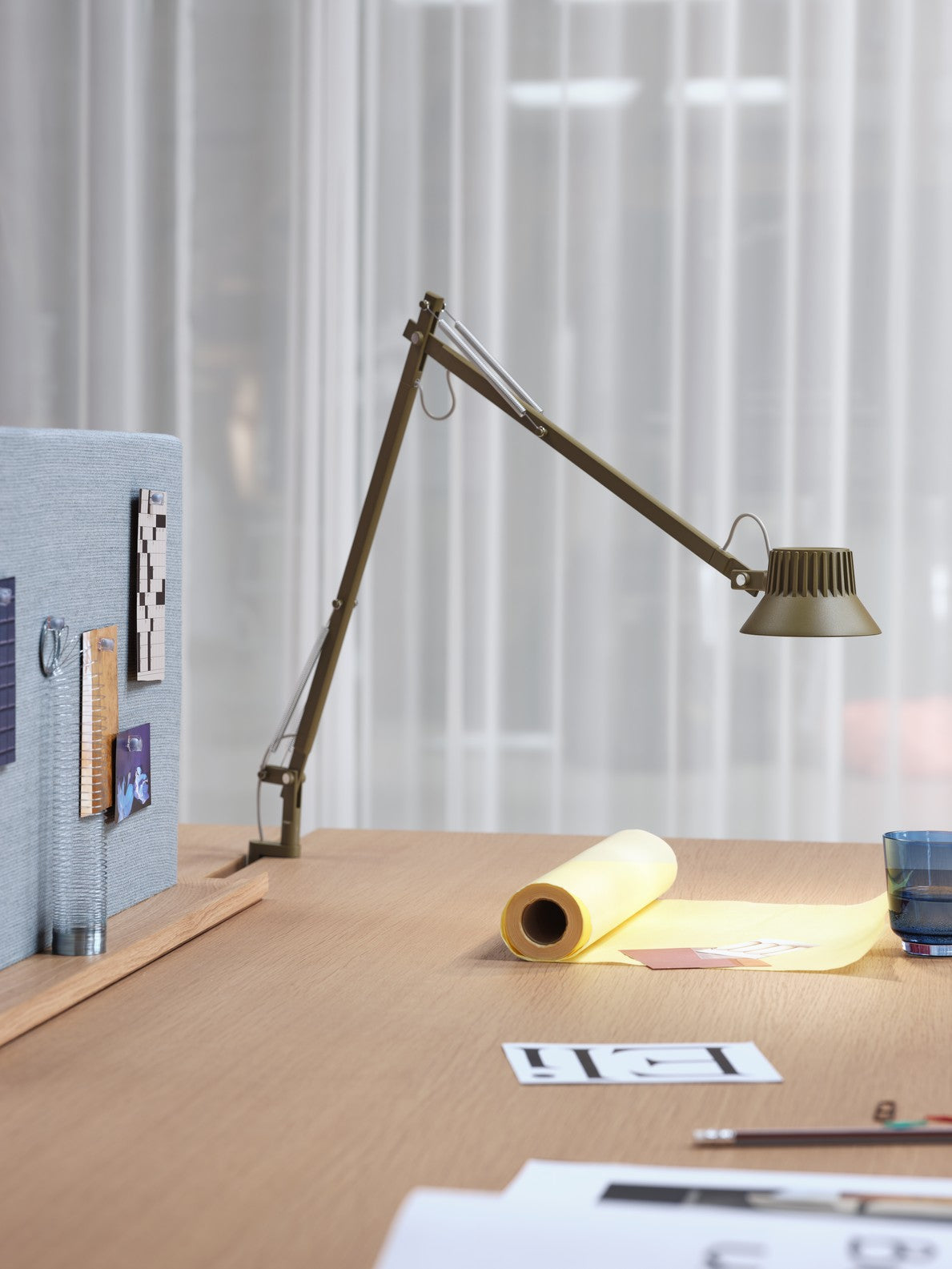 Lampa biurkowa regulowana DEDICATE brązowo-zielony