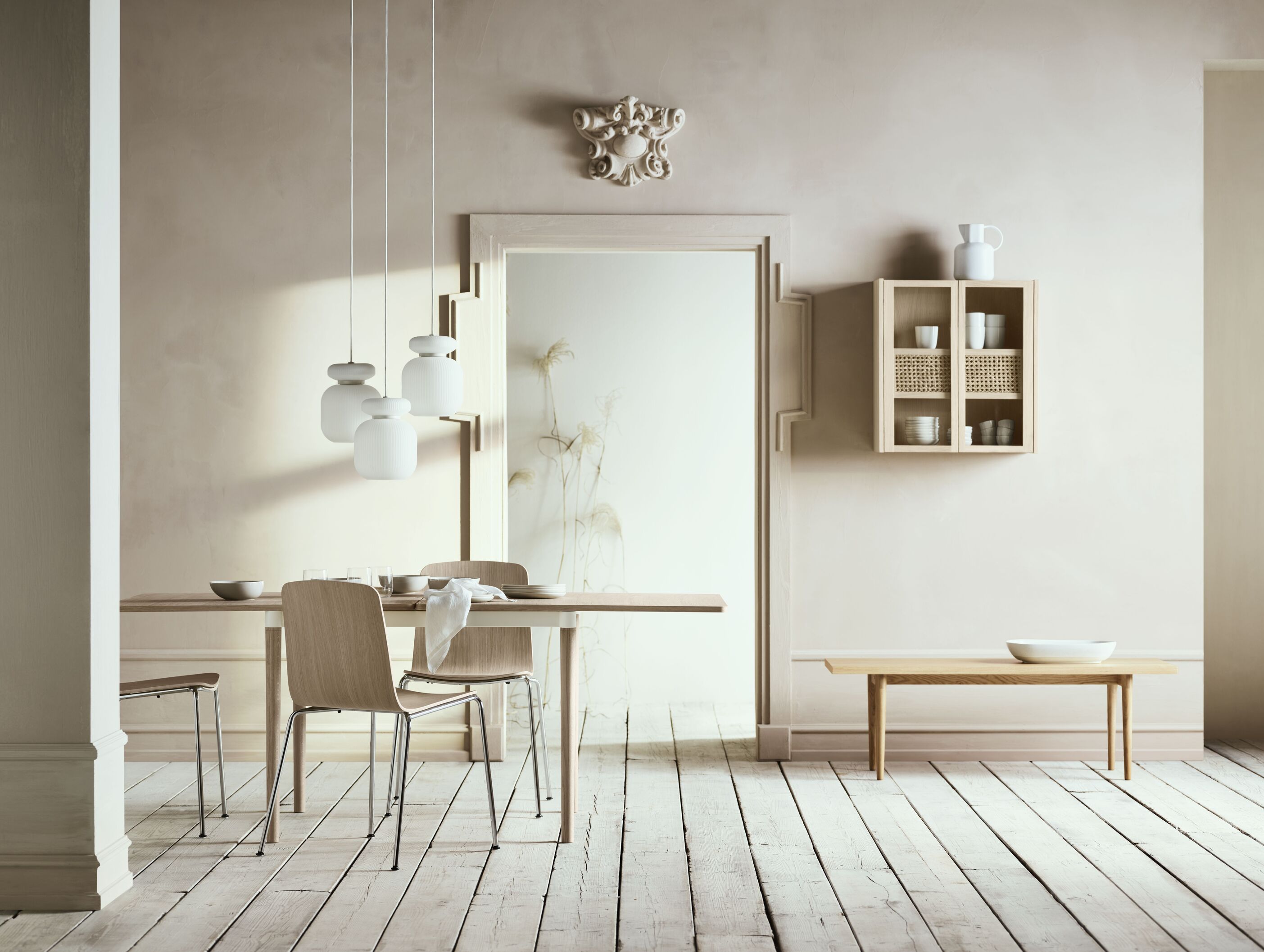 Stůl DOUBLEUP z dubového dřeva