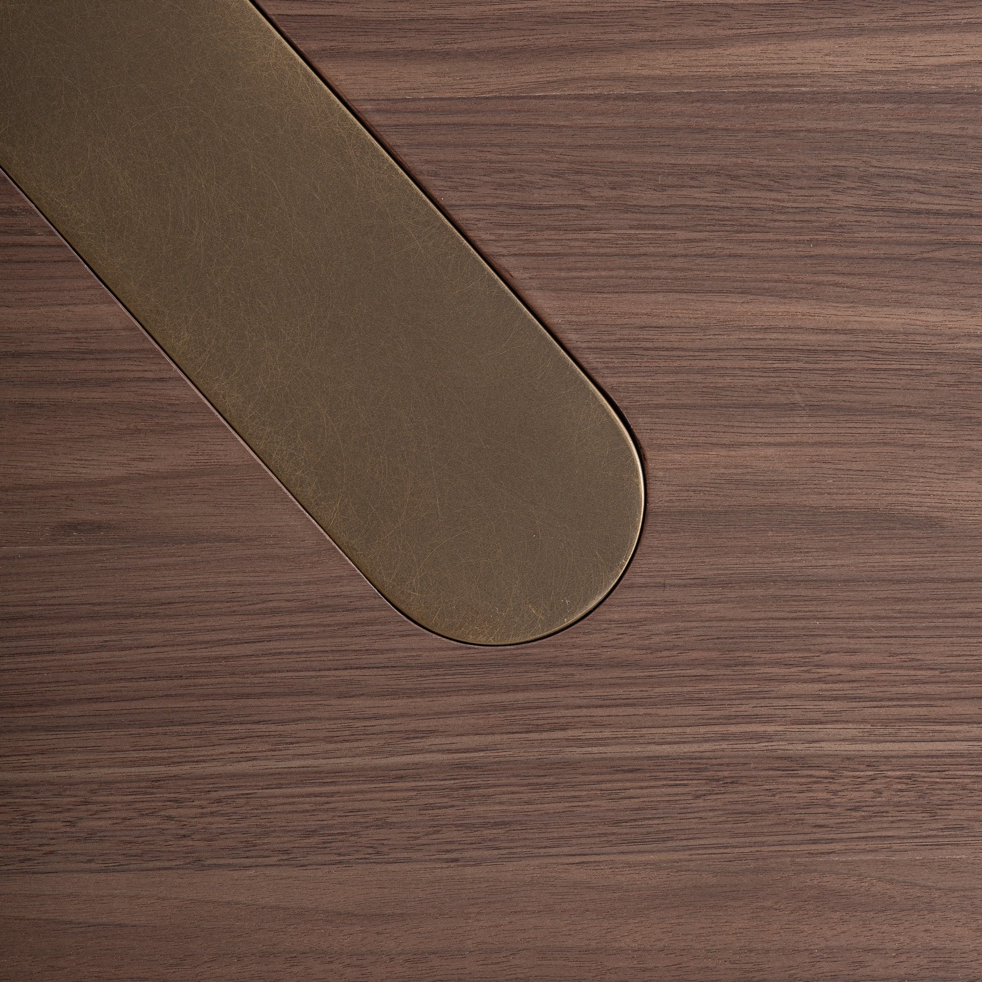 LAUSANA Desk walnut veneer