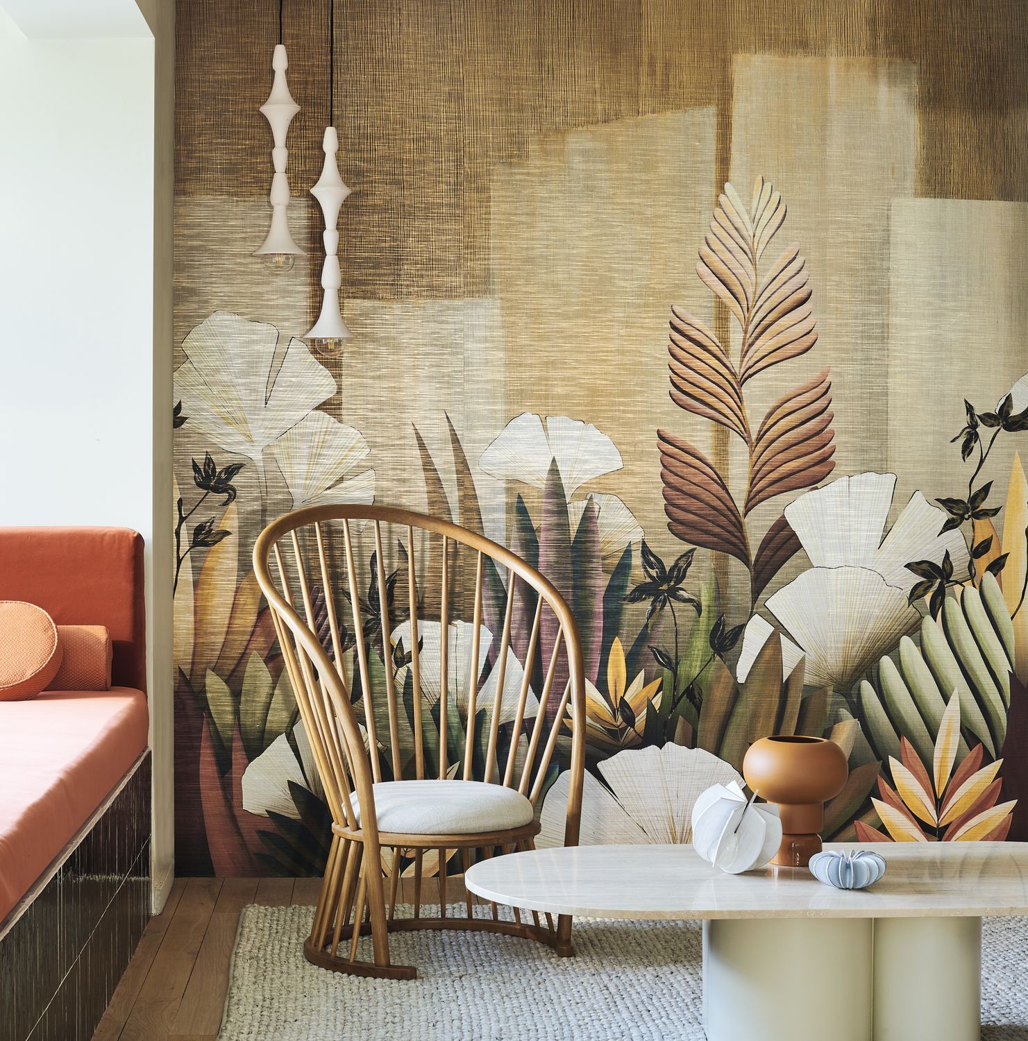 Plant-themed mural ICHO straw