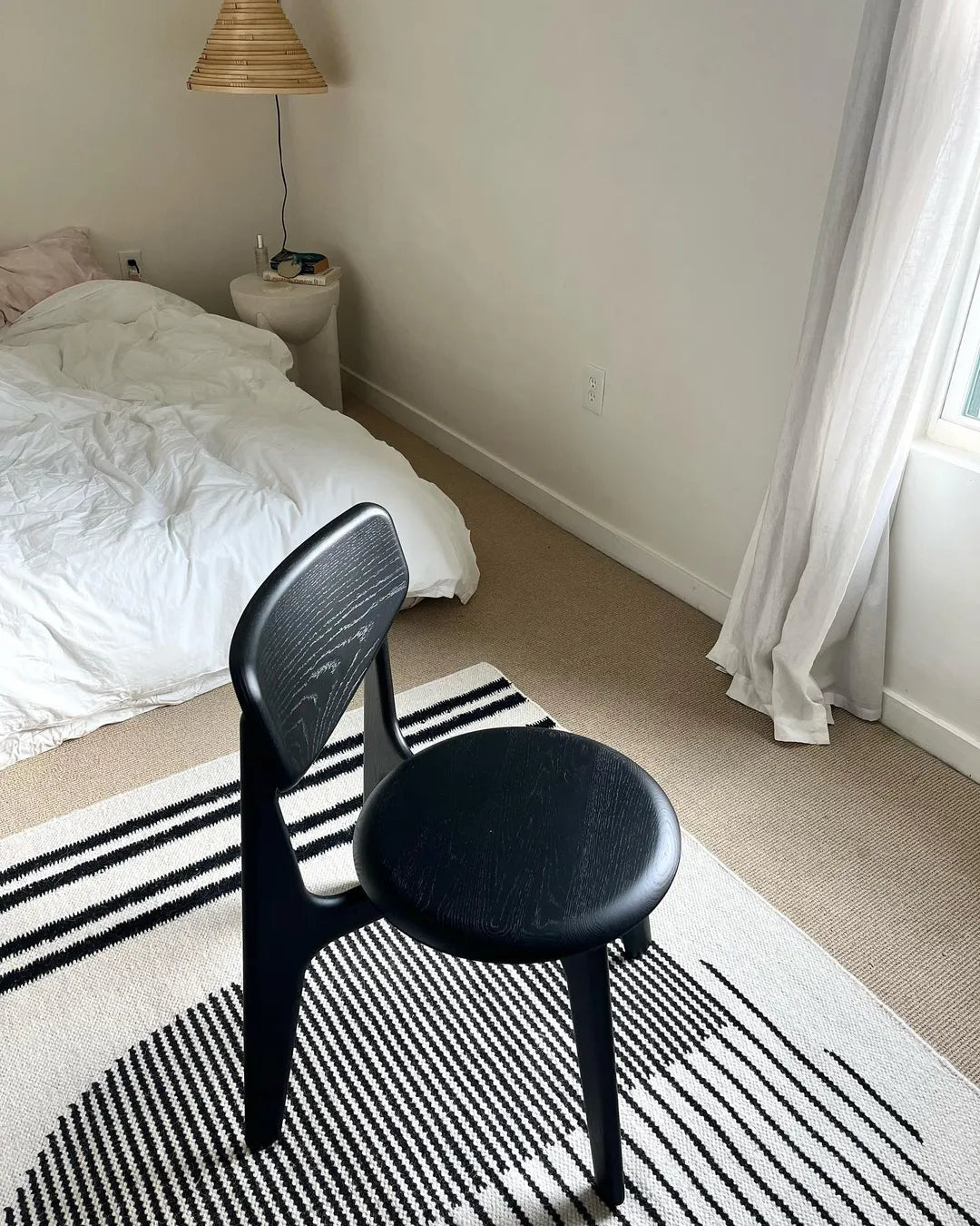 Židle SLAB černá dubové dřevo