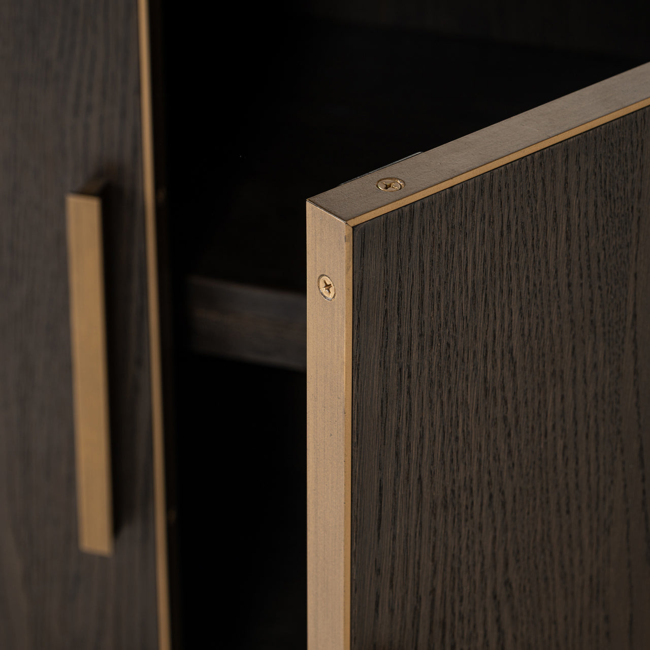 Regál CARTER dubová dýha se zlatým rámem