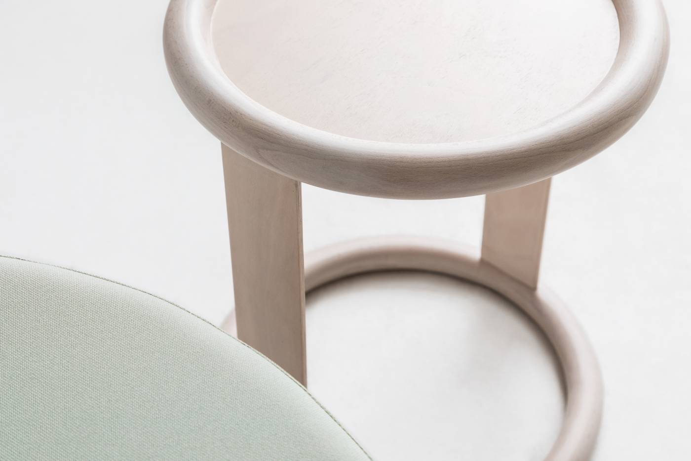 Coffee table LIKEWISE beech wood