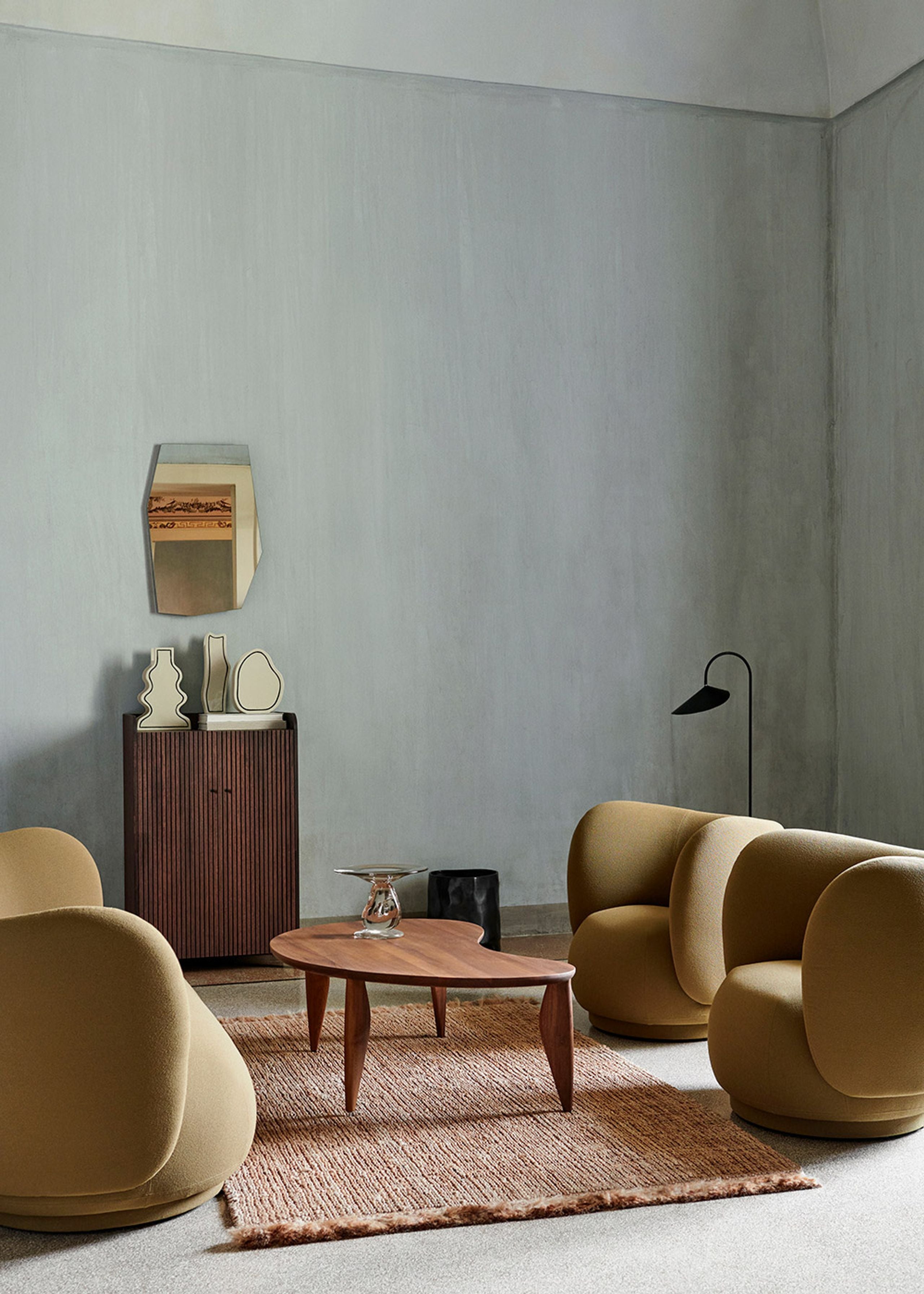 Nízká skříň SILL s 2 dveřmi, tmavě hnědá, dubová dýha