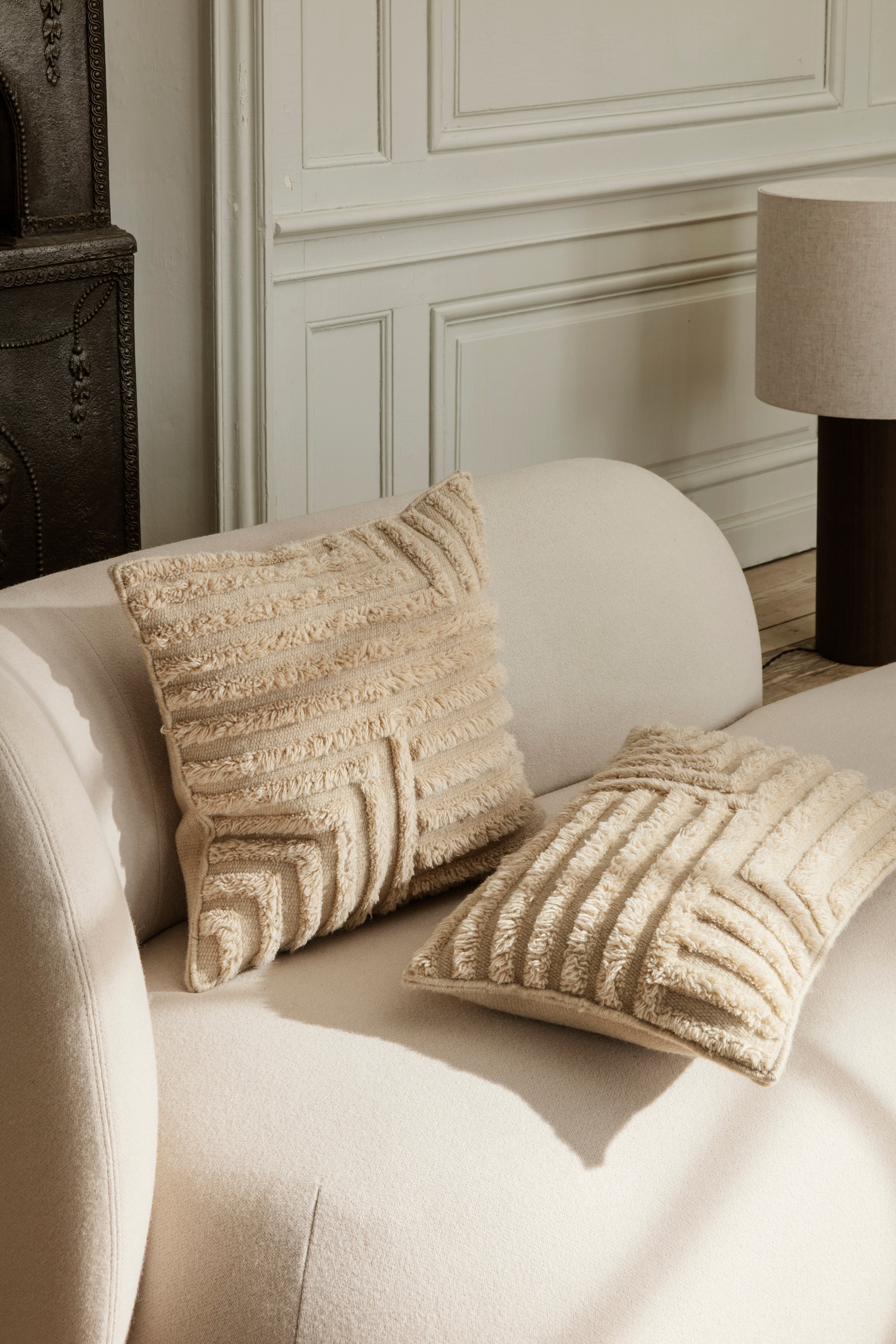 CREASE WOOL decorative pillow sand