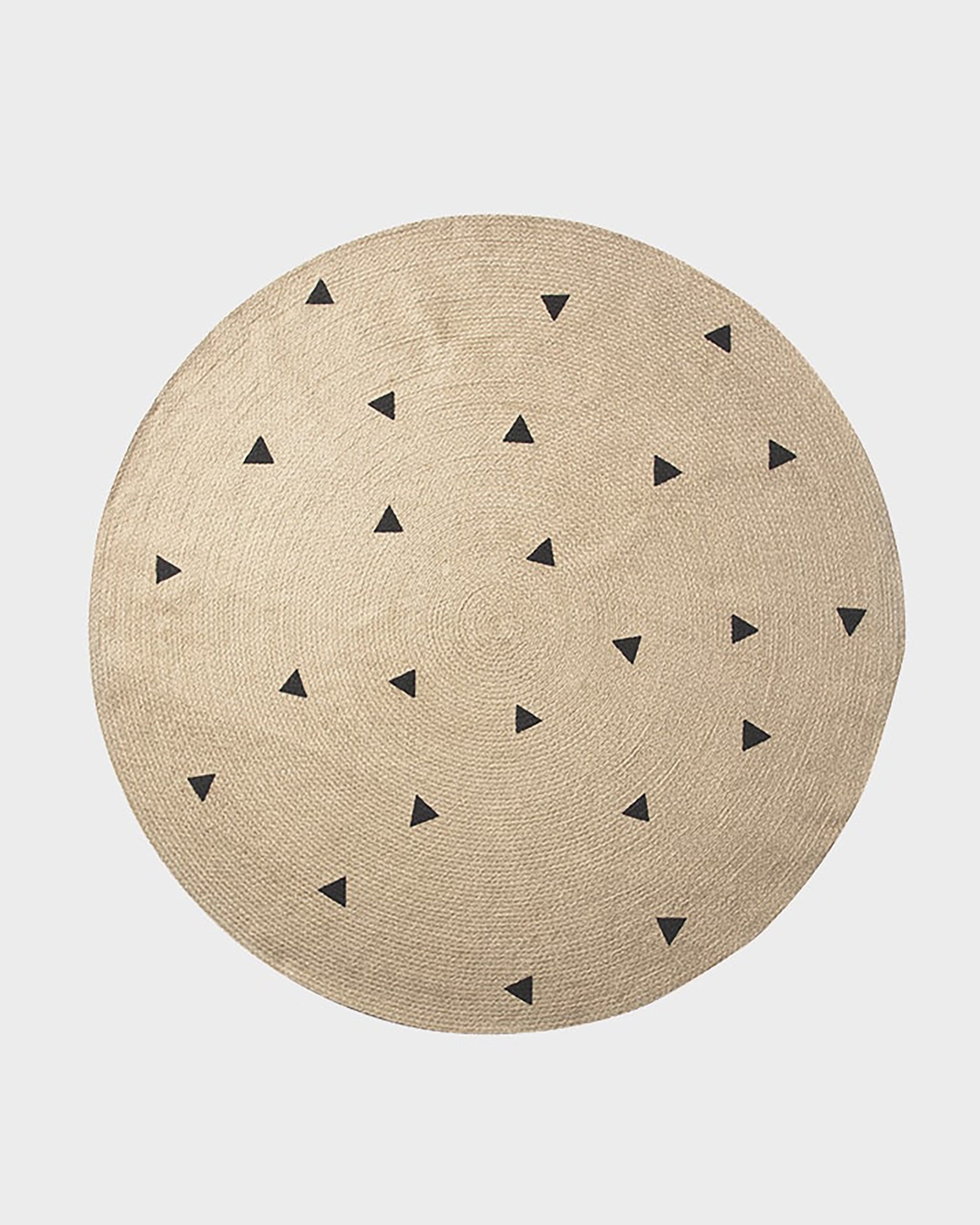 Jute rug in BLACK TRIANGLES design