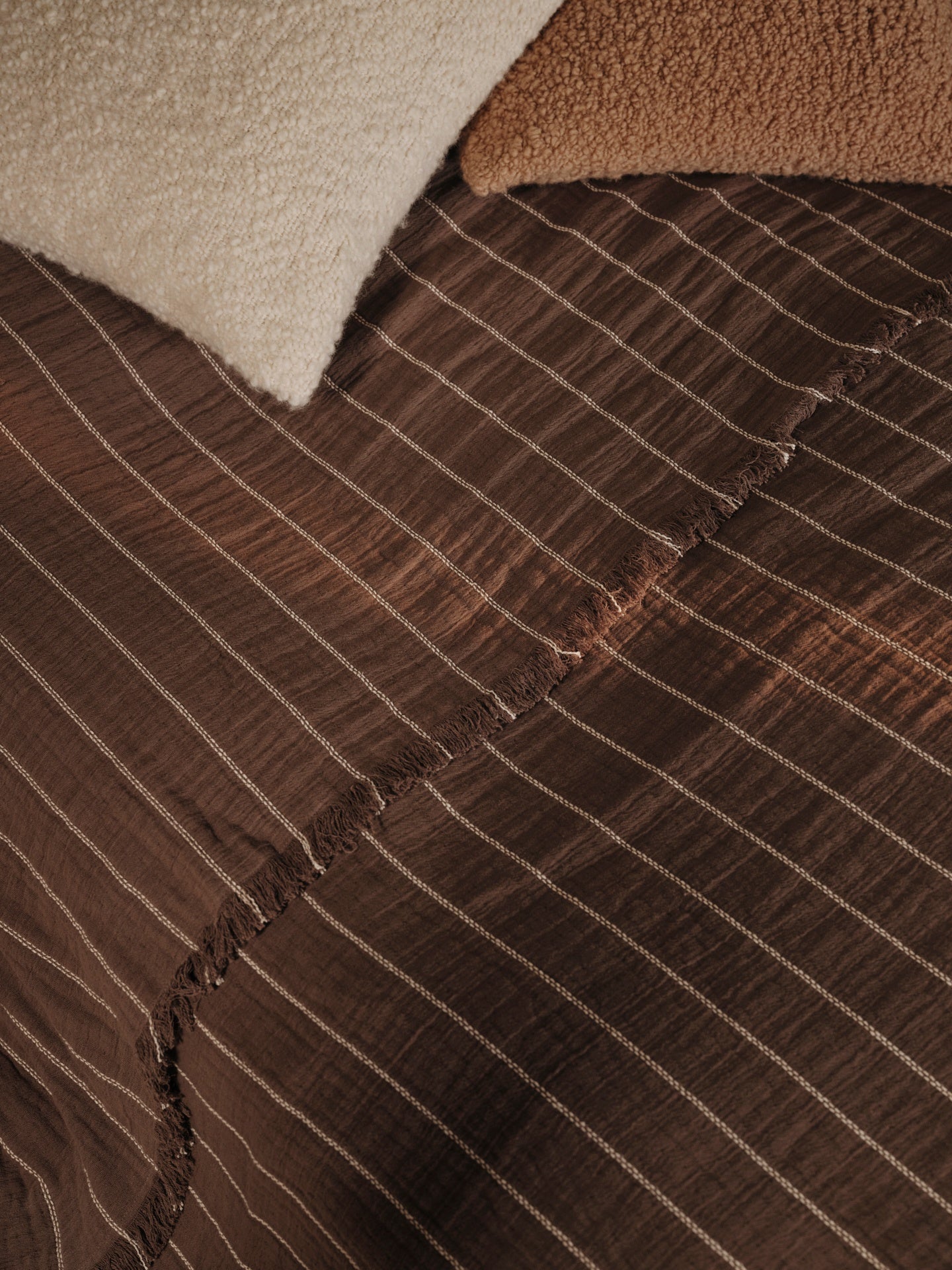AIRES DOUBLE bedspread brown