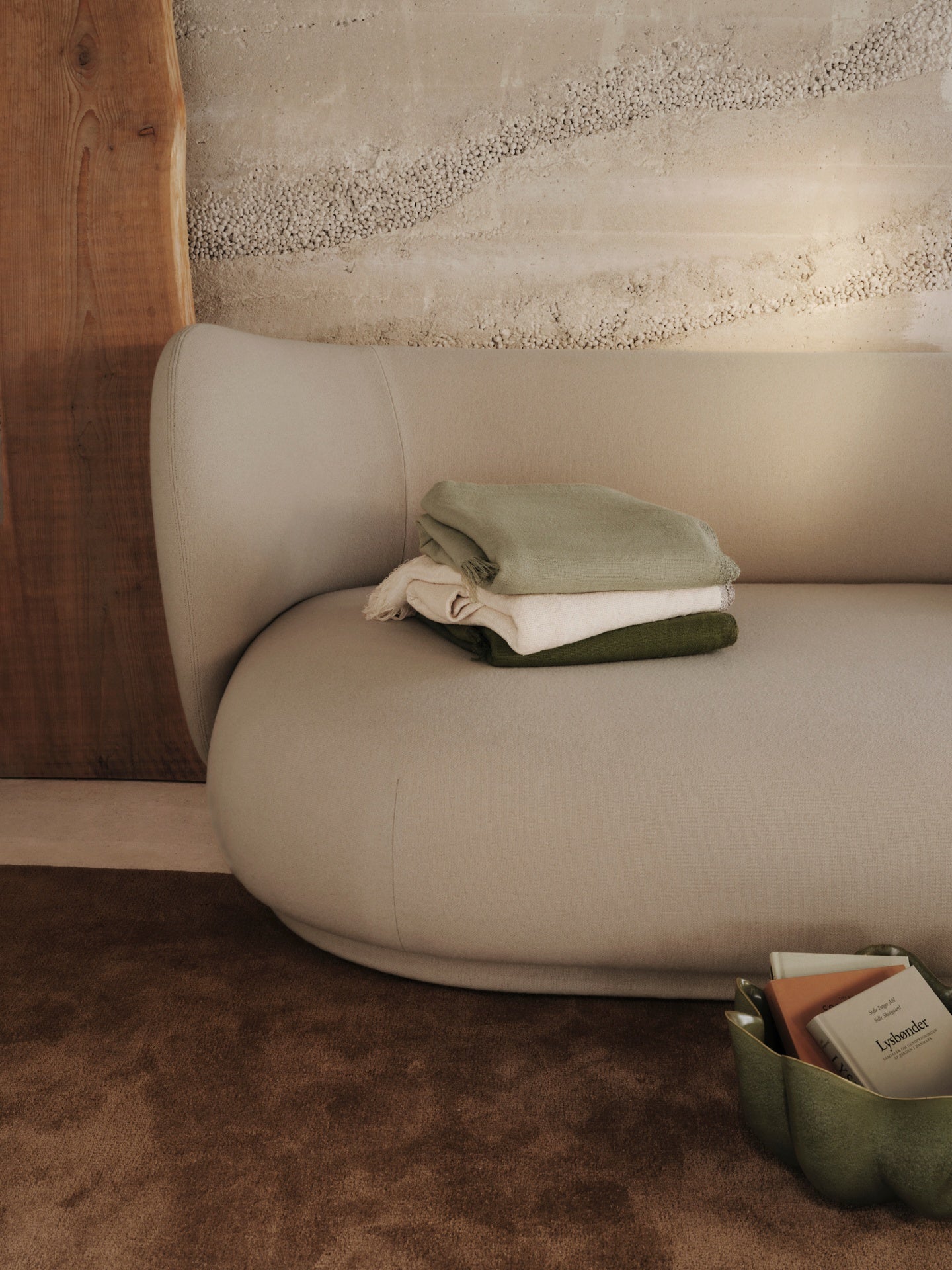 WEAVER bedspread avocado