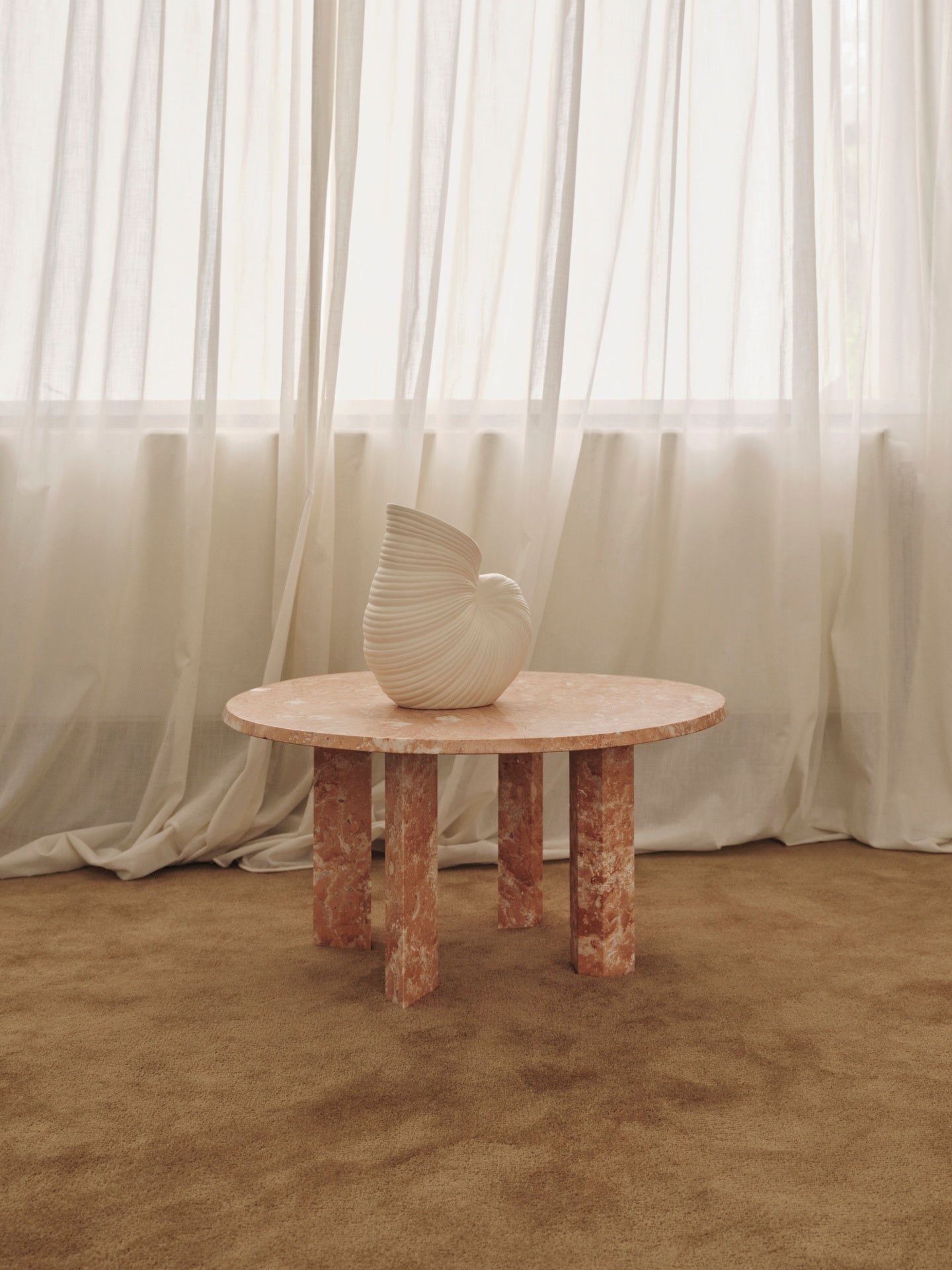 STILLE caramel rug