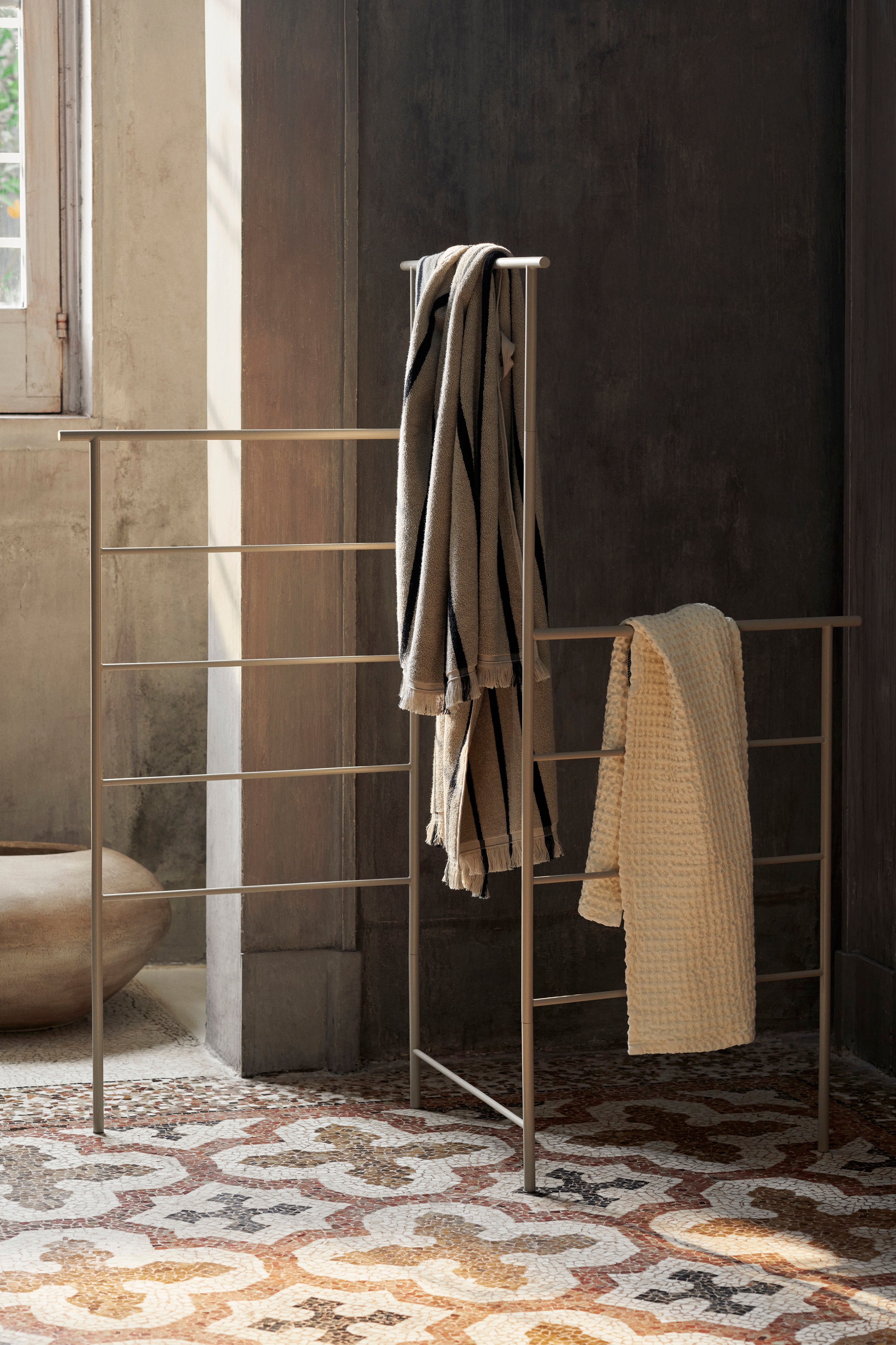 DORA beige coat rack