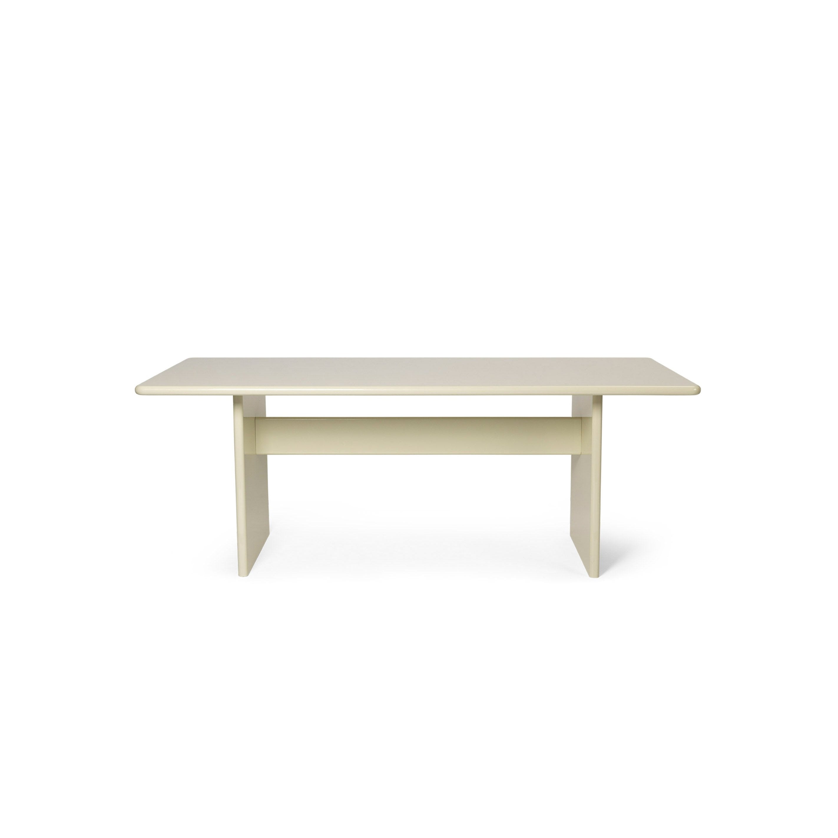 Rink cream table